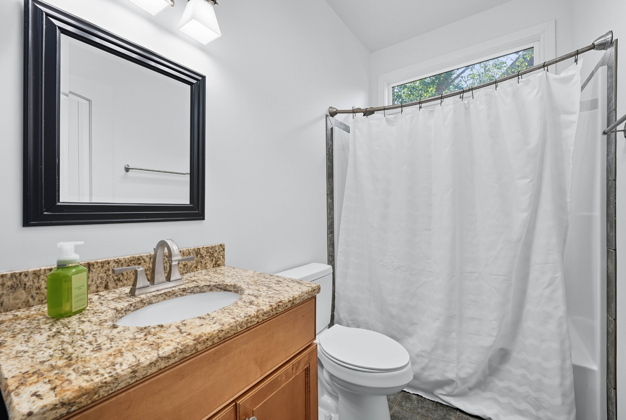 129 Roanoke Station Cir