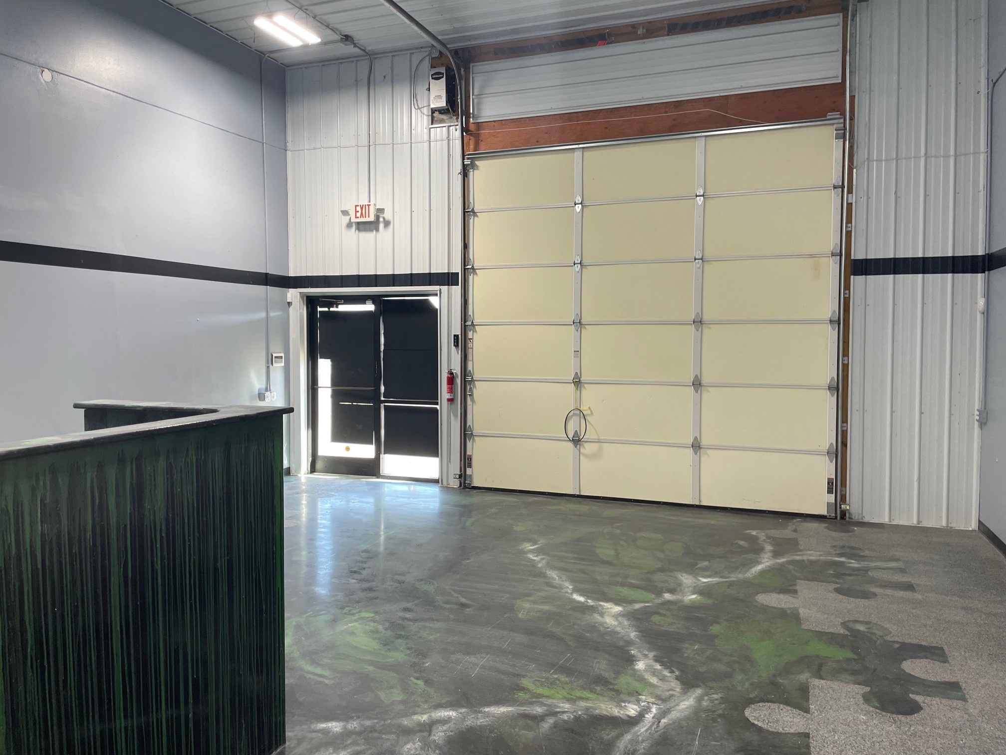 1050B International Blvd