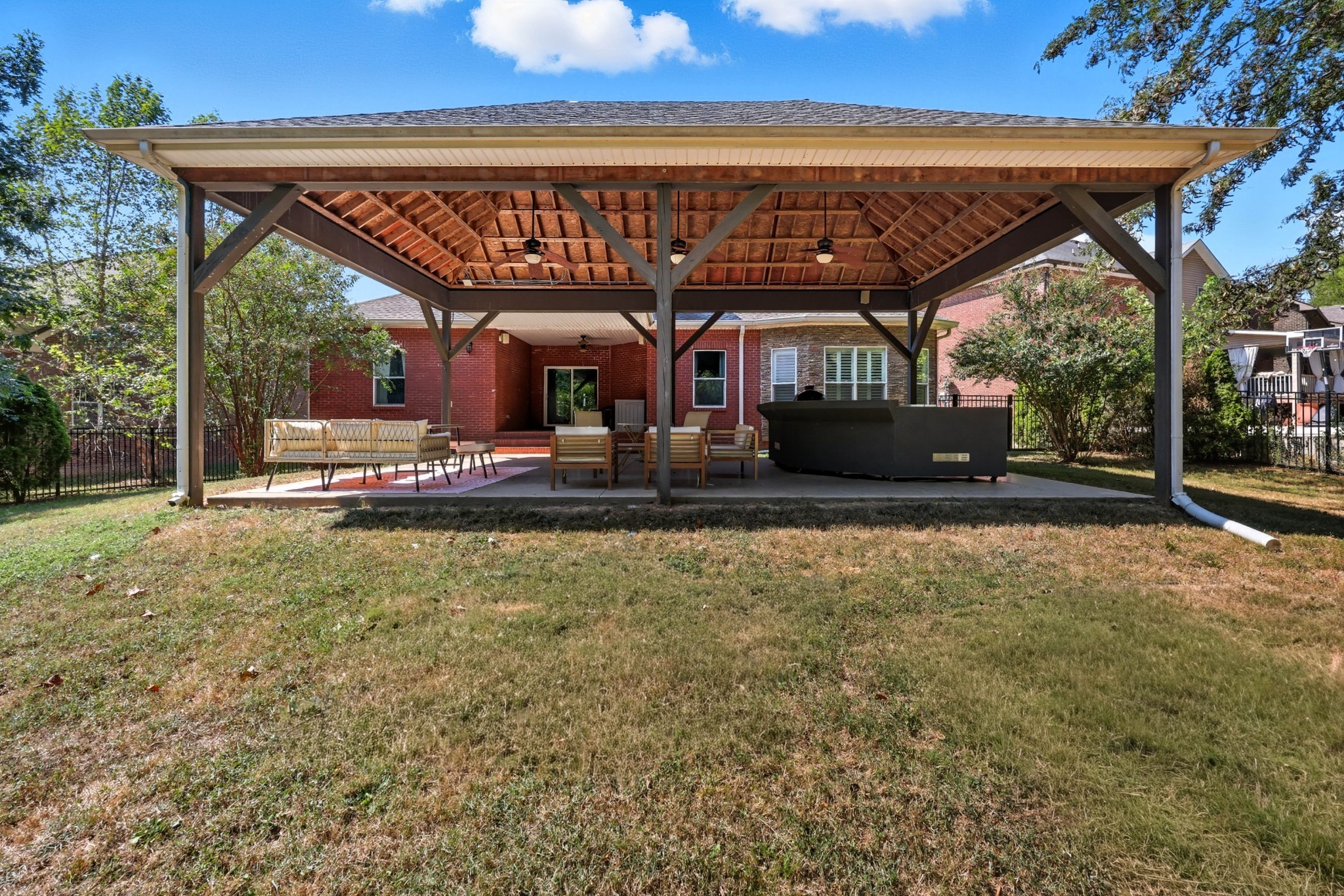 129 Roanoke Station Cir