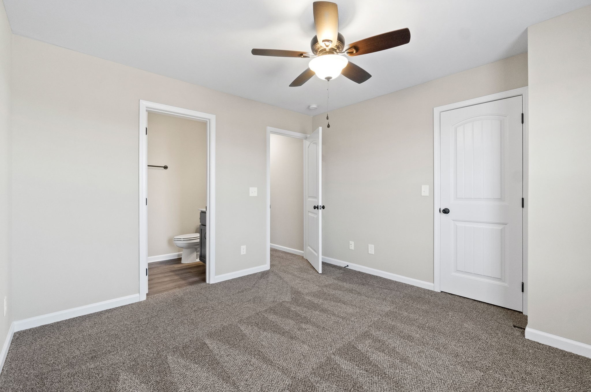 1128 Ziva Ln Unit: D