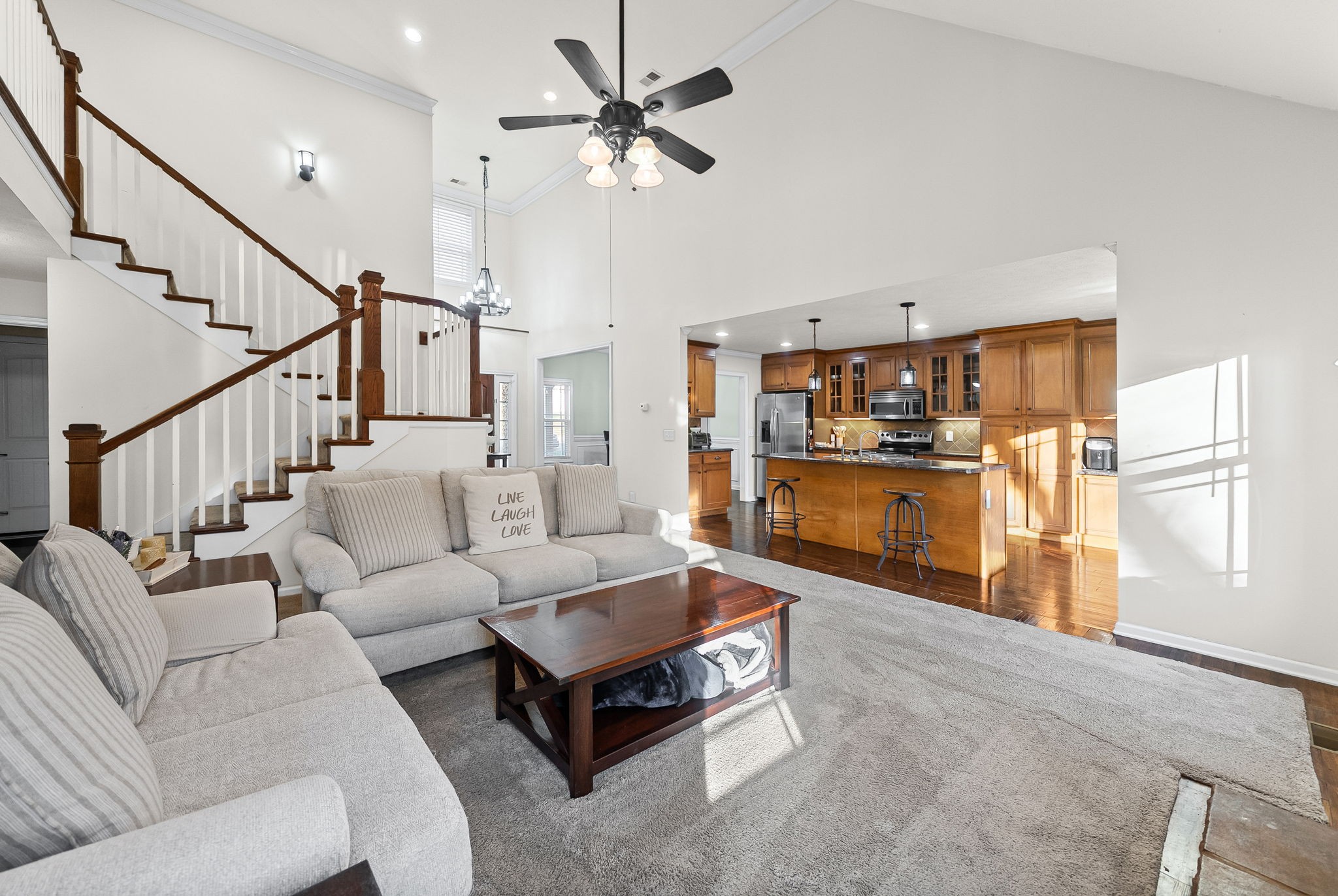 574 Winding Bluff Way