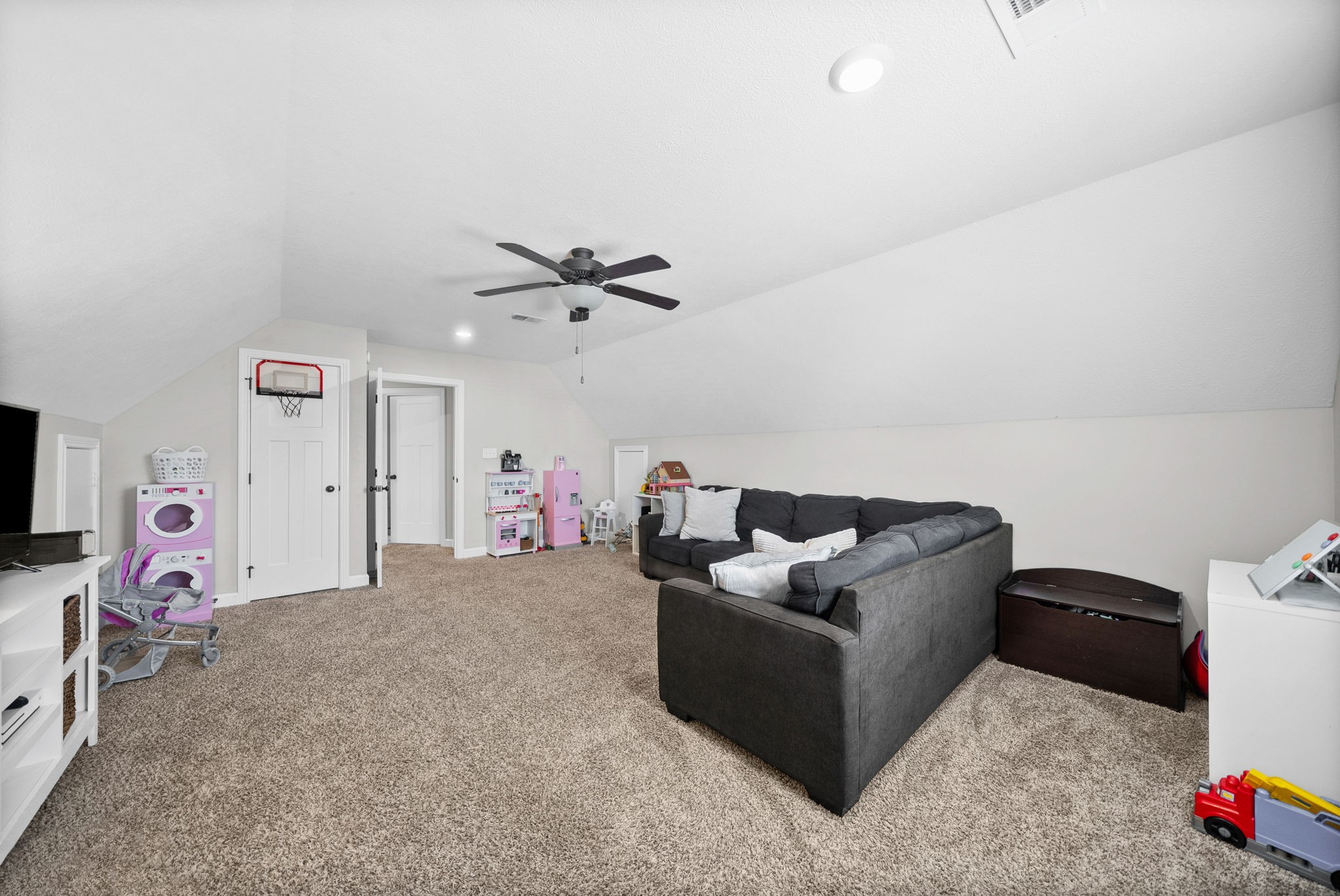 349 Rye Dr