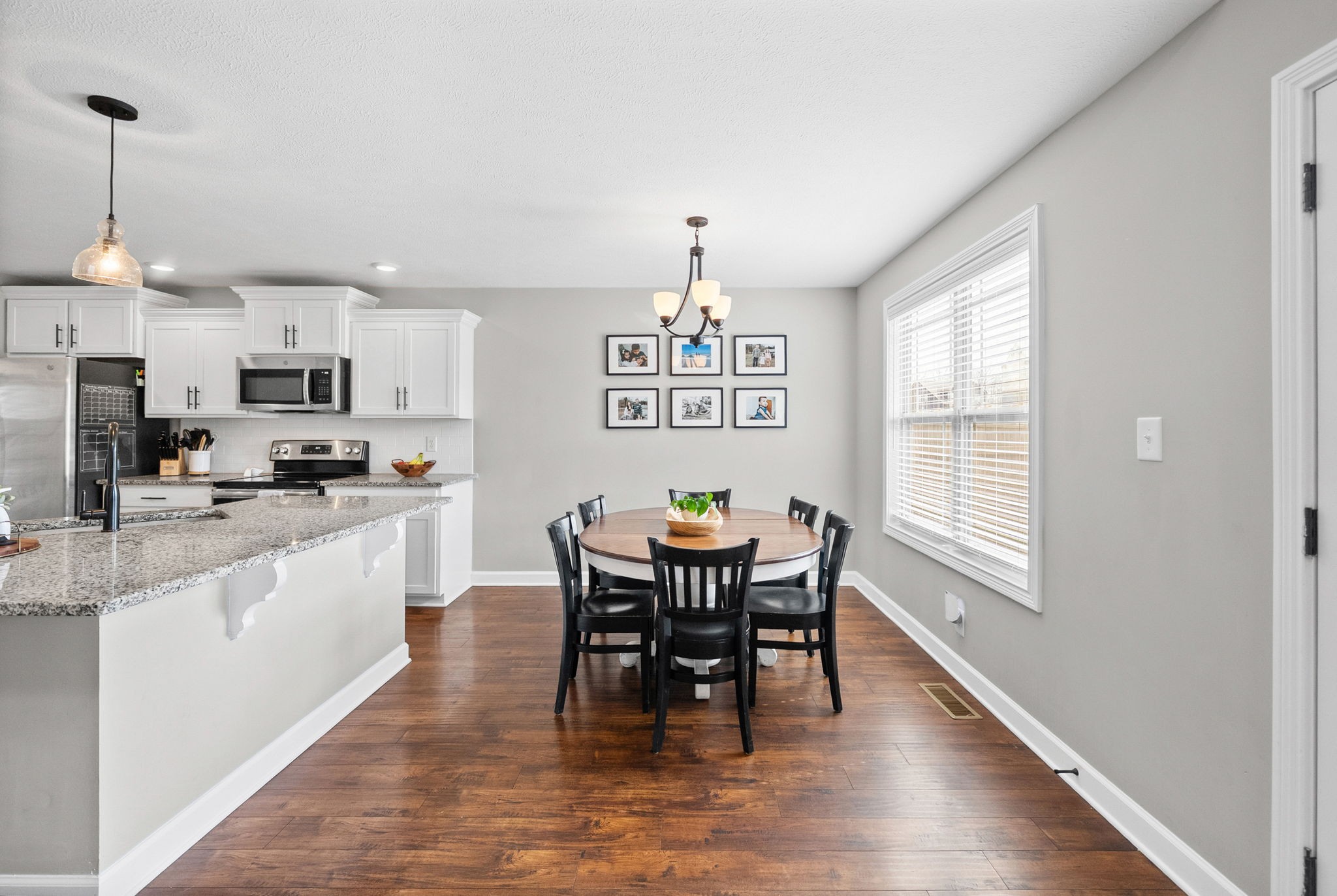 349 Rye Dr