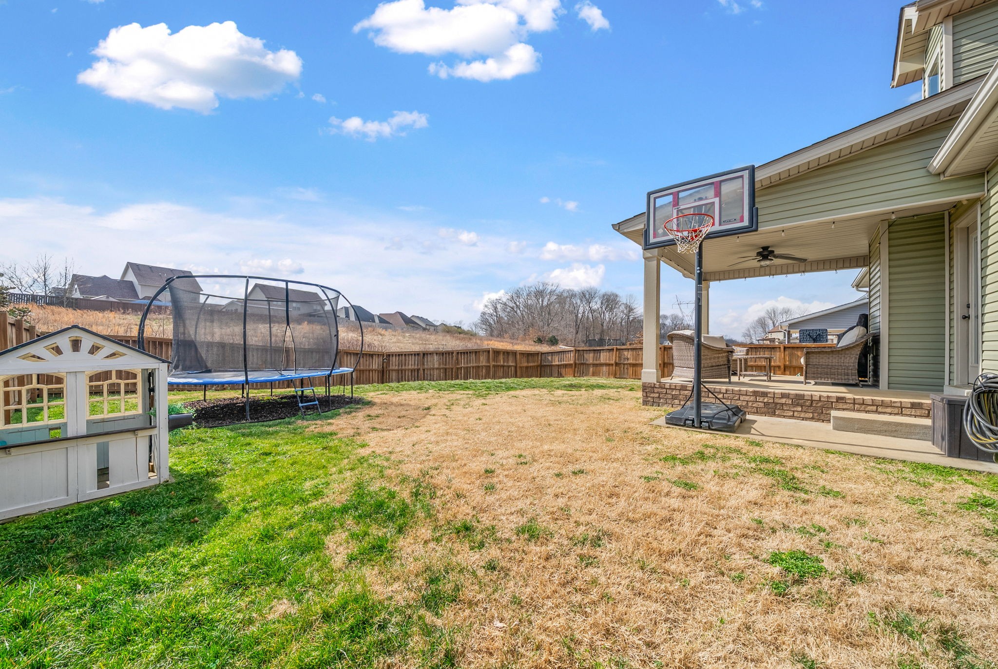 349 Rye Dr