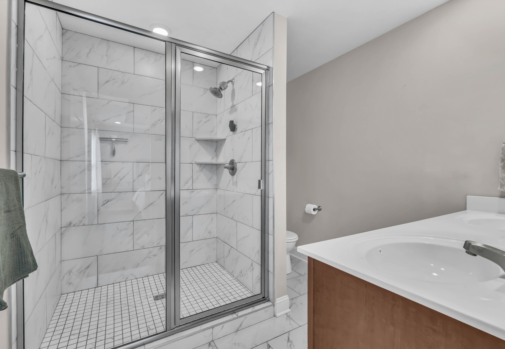 516 Castle Pinckney Ln