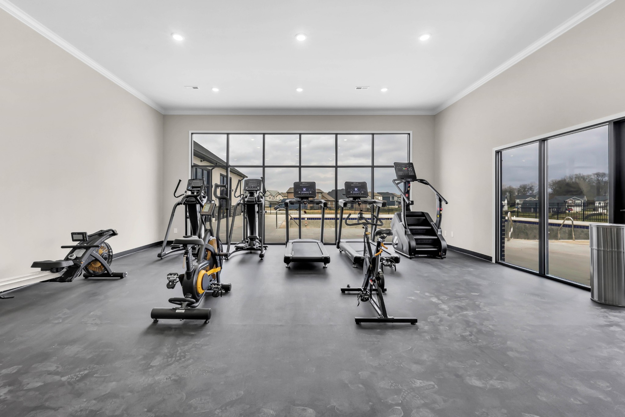 516 Castle Pinckney Ln