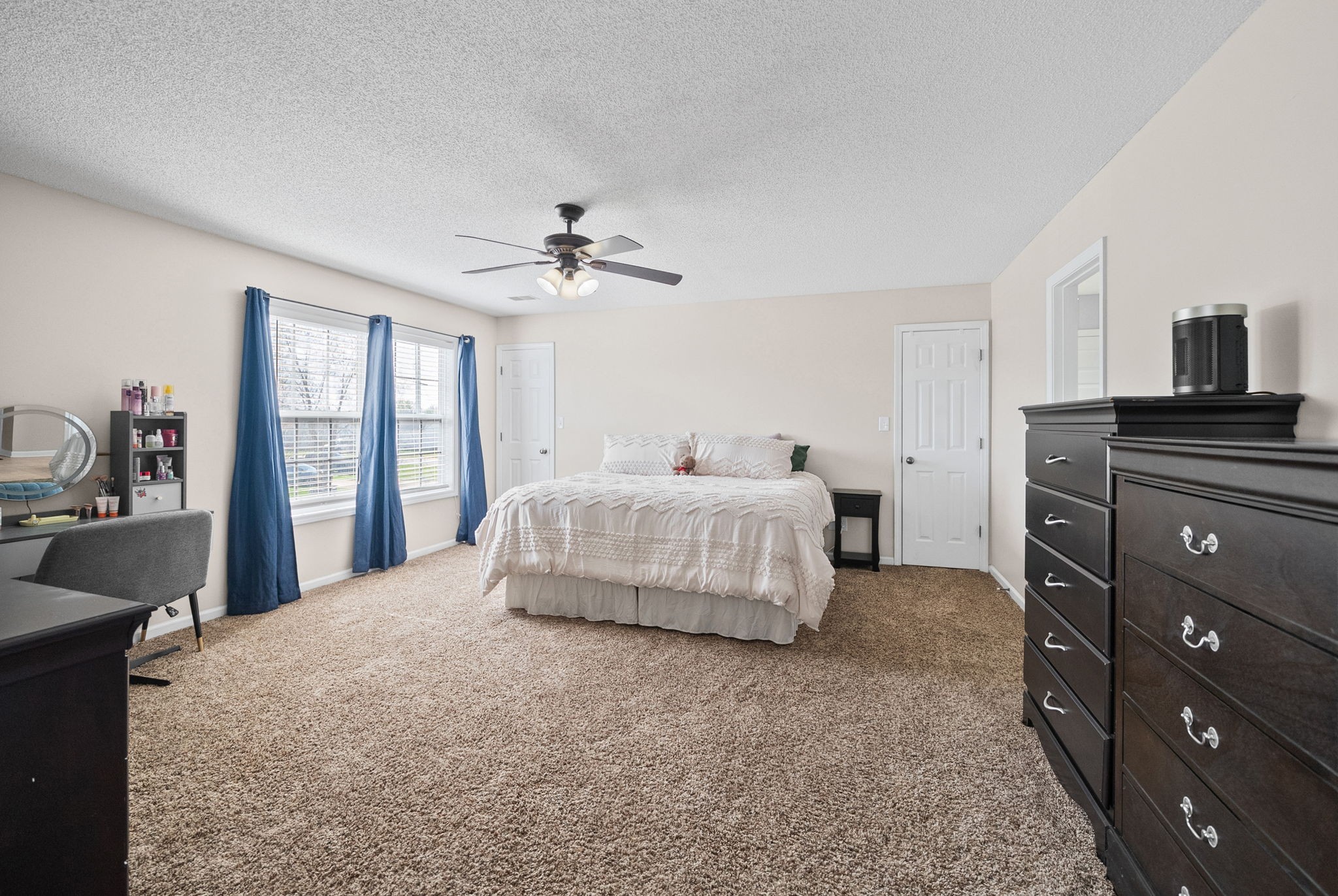 937 Commission Dr