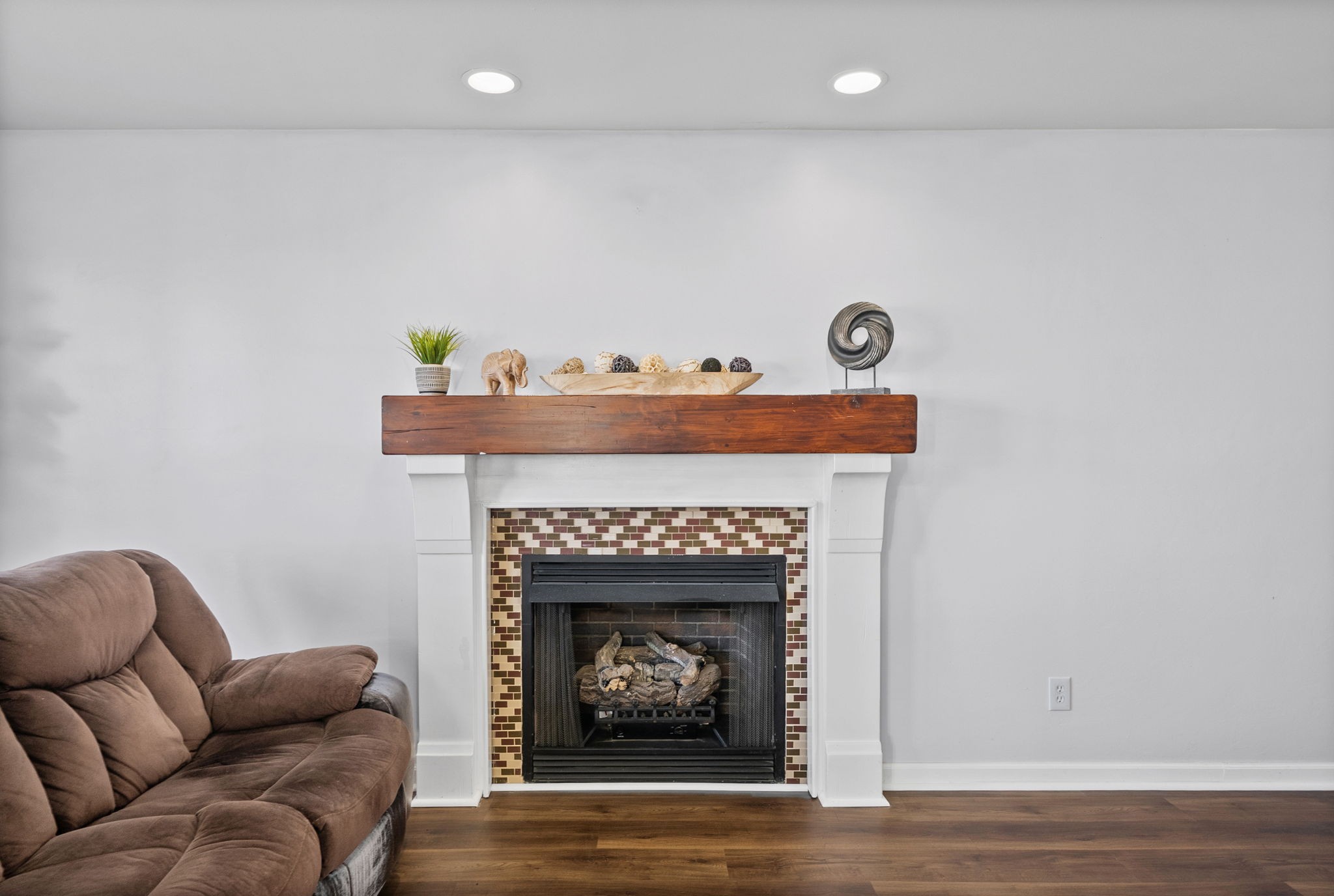937 Commission Dr