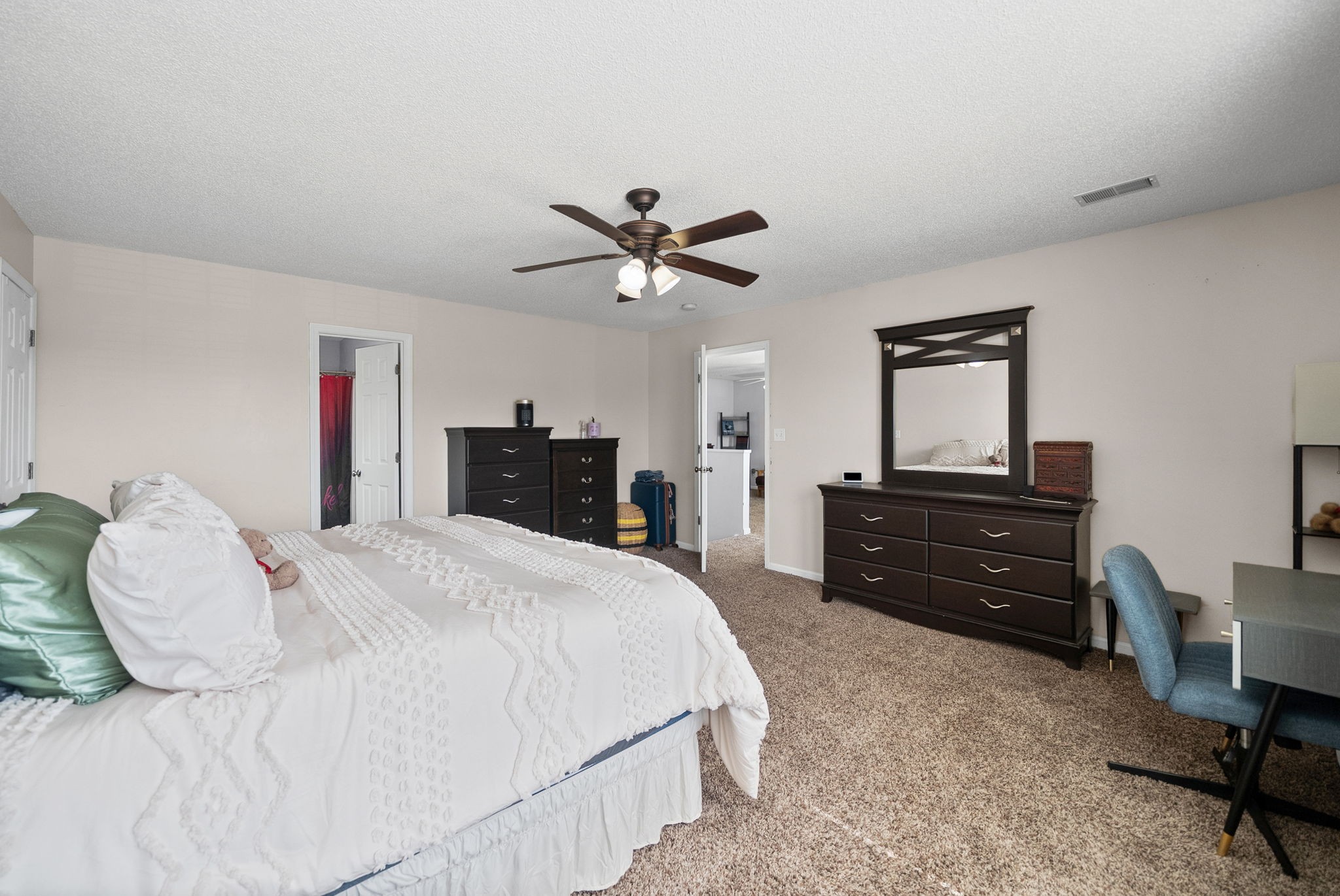 937 Commission Dr