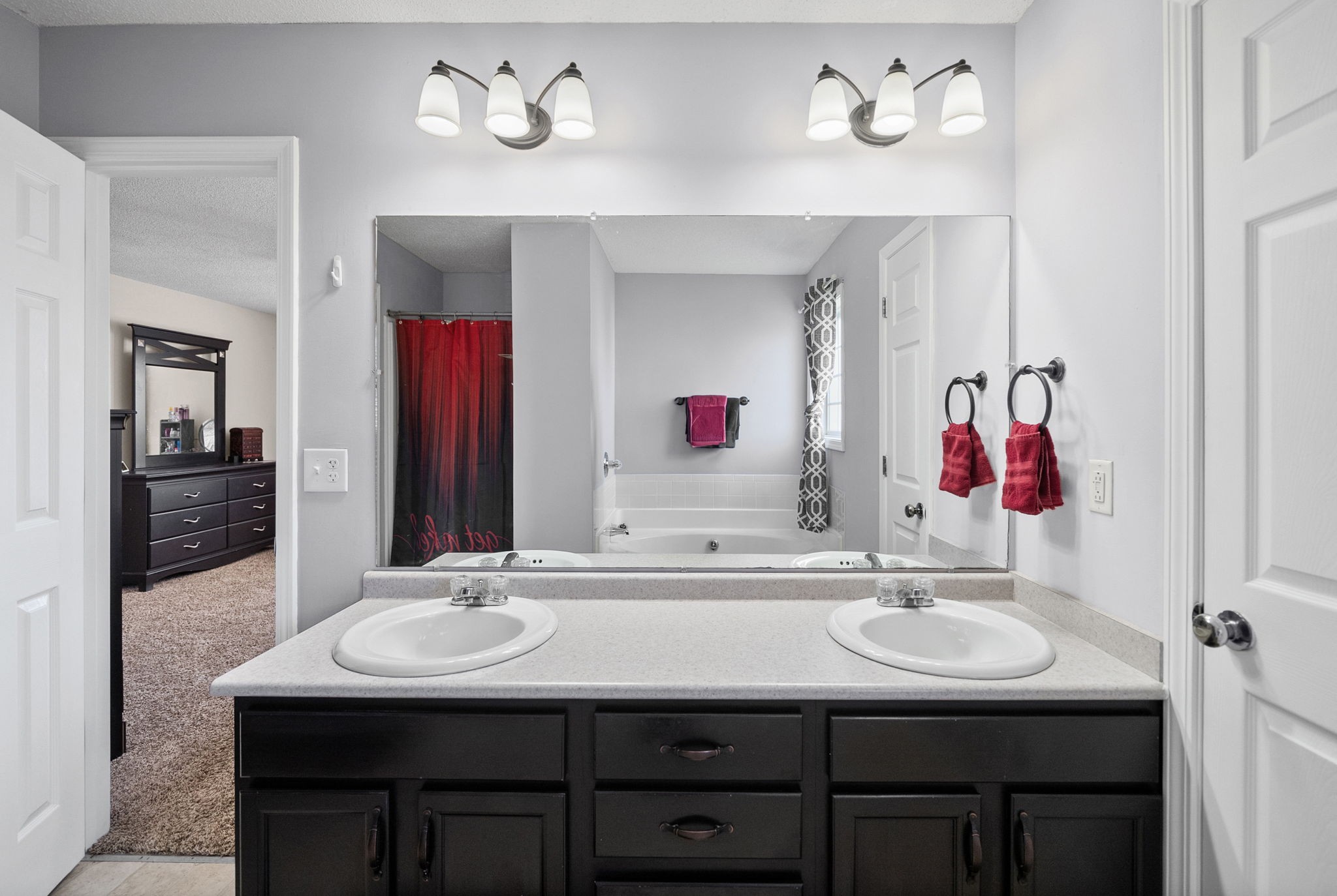 937 Commission Dr