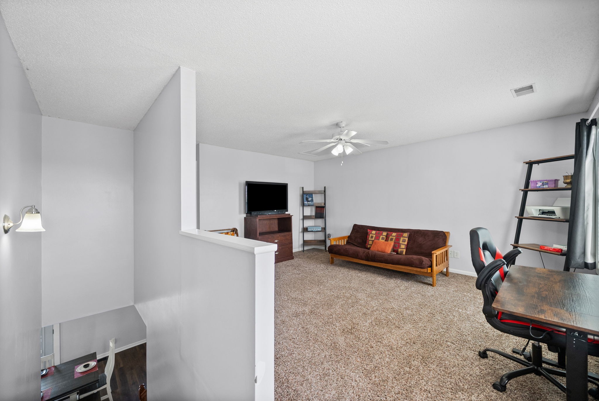 937 Commission Dr