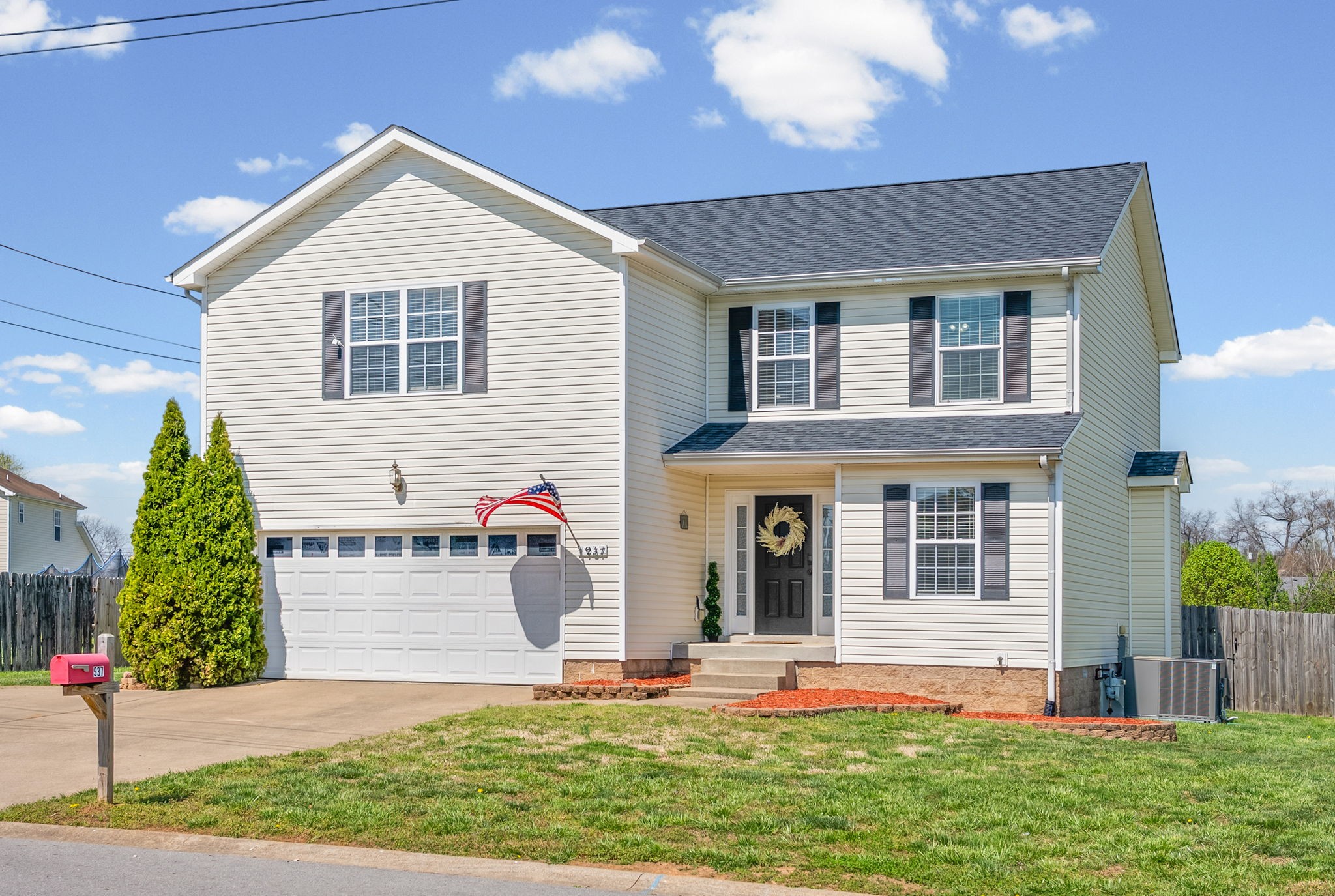 937 Commission Dr