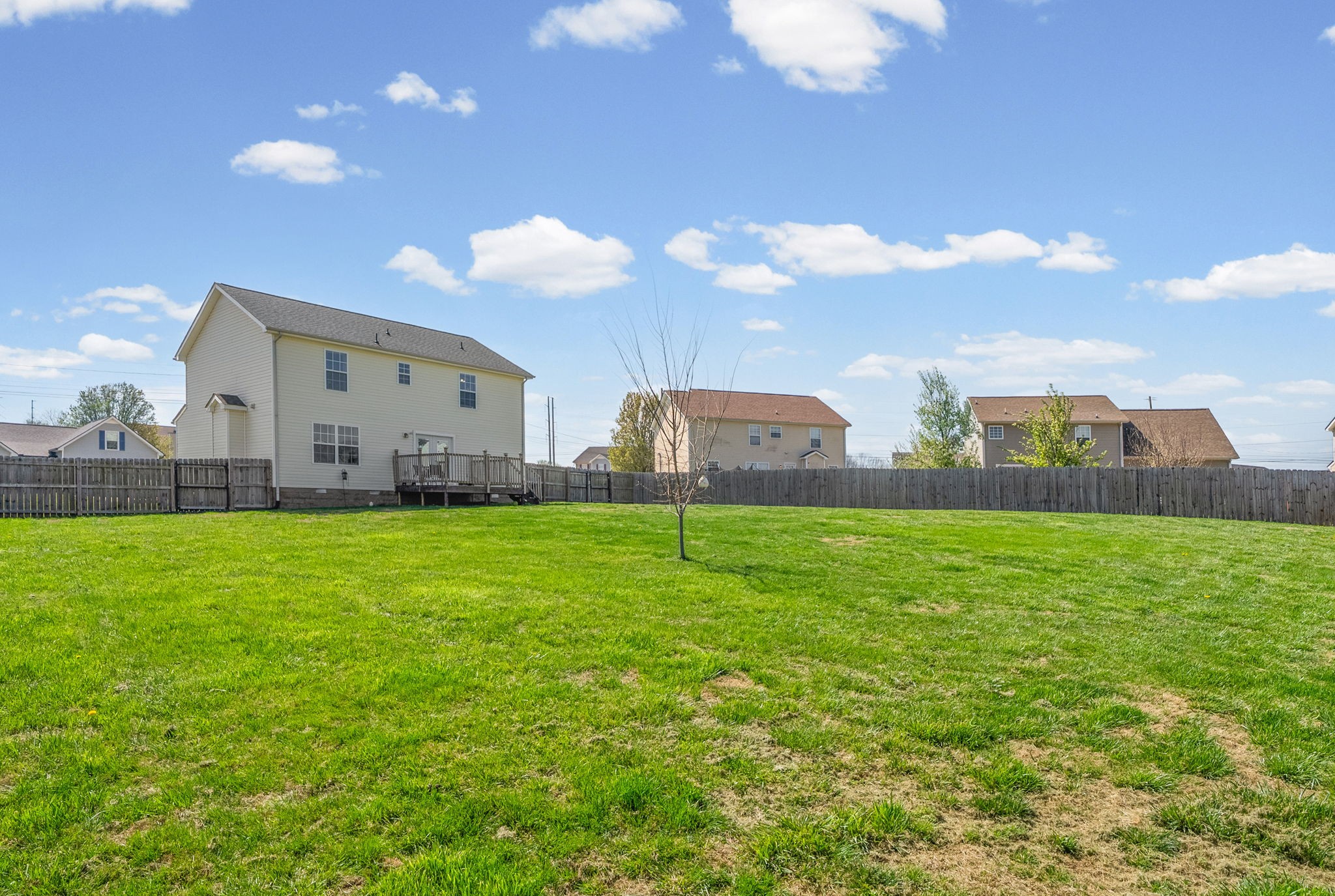 937 Commission Dr