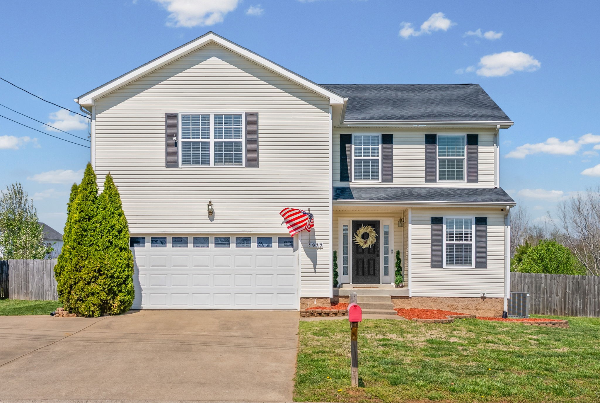 937 Commission Dr