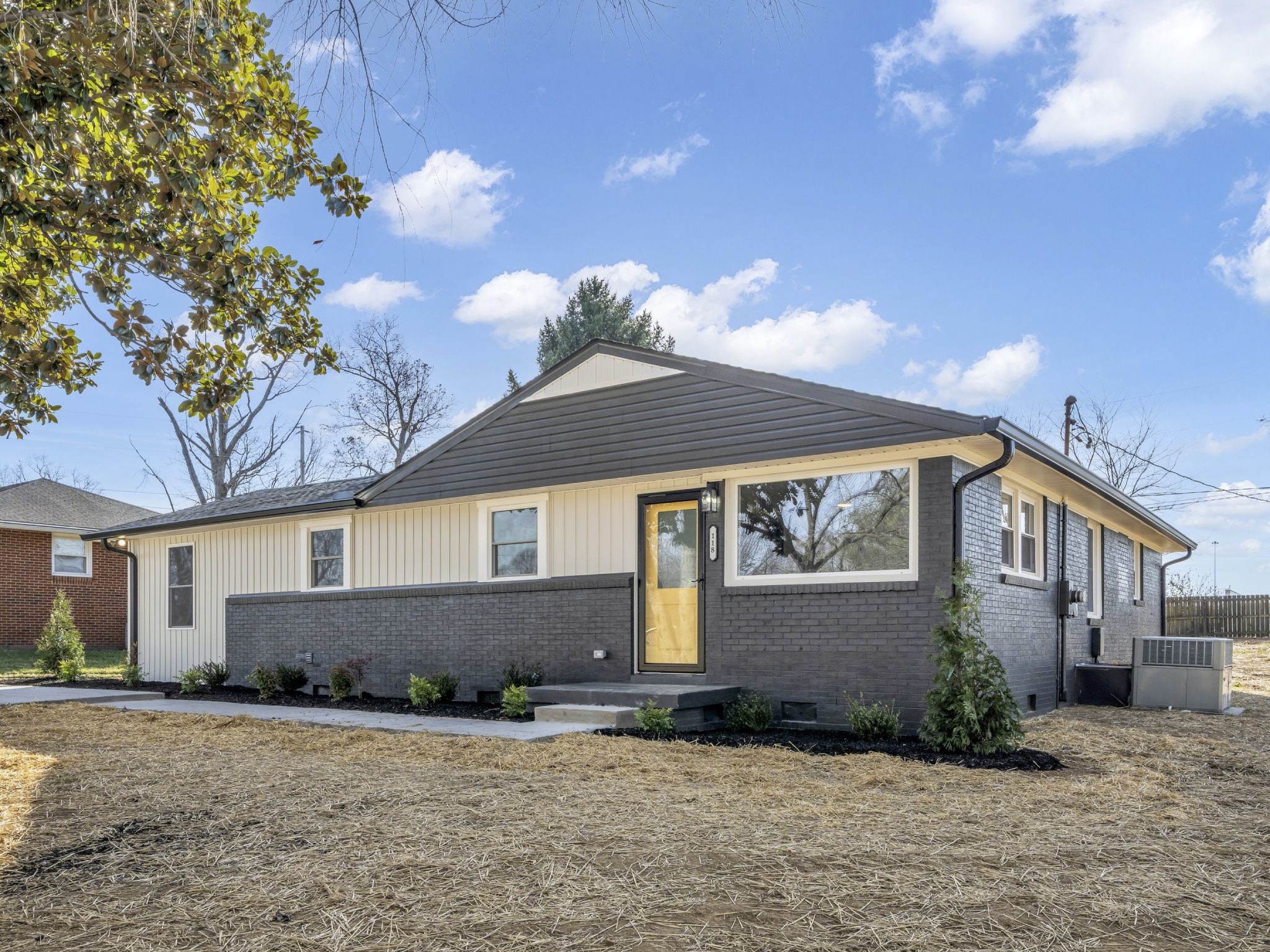 118 Forest Hills Dr