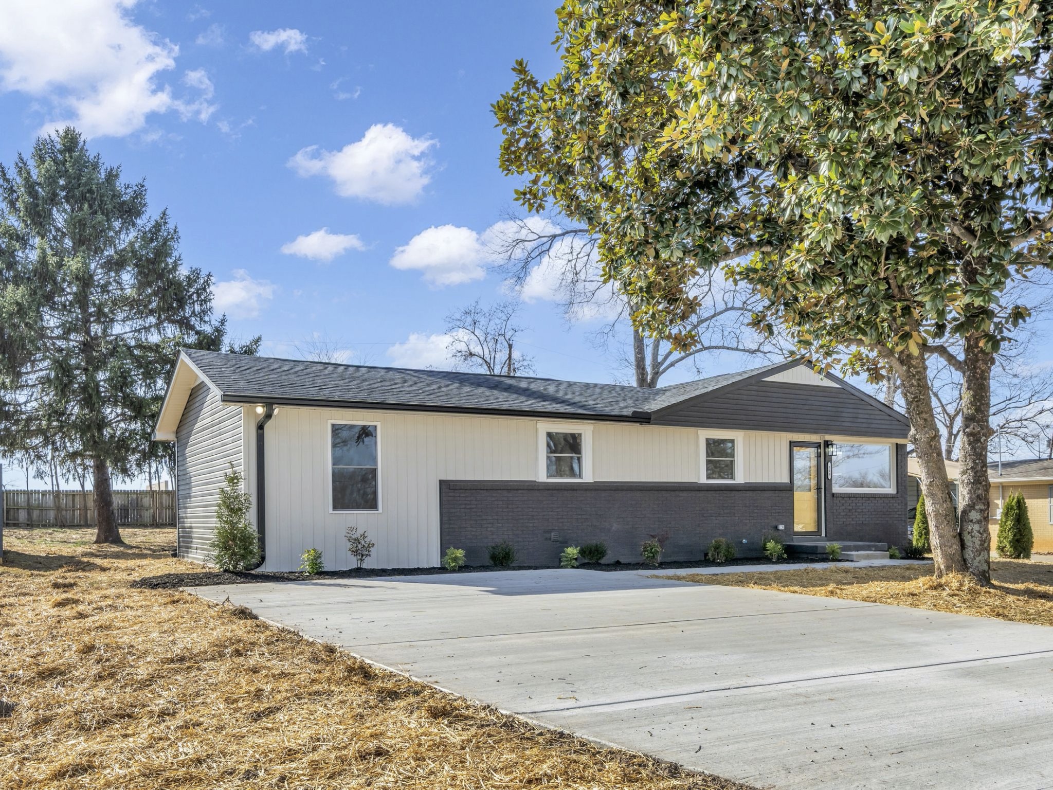 118 Forest Hills Dr
