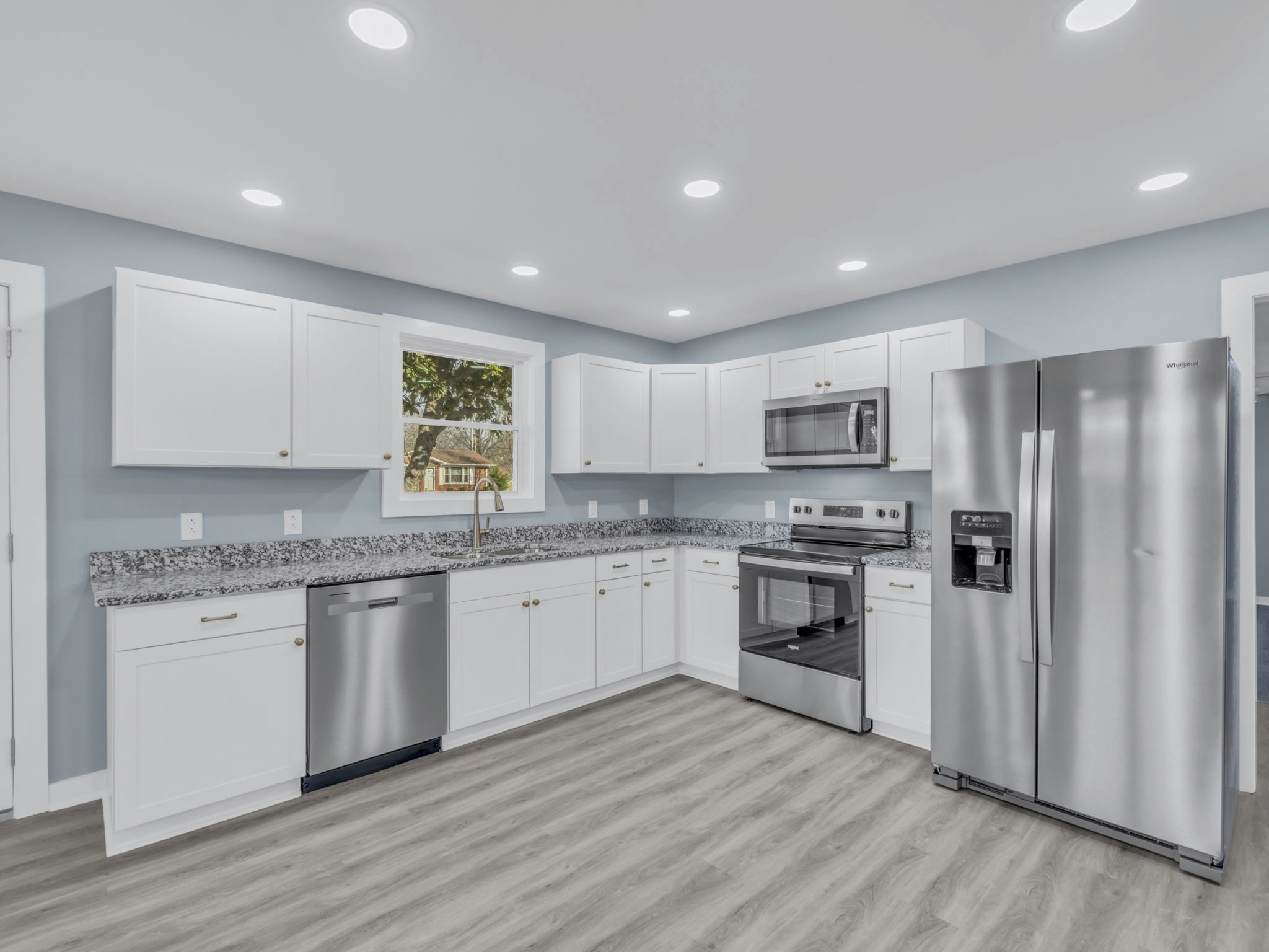 118 Forest Hills Dr