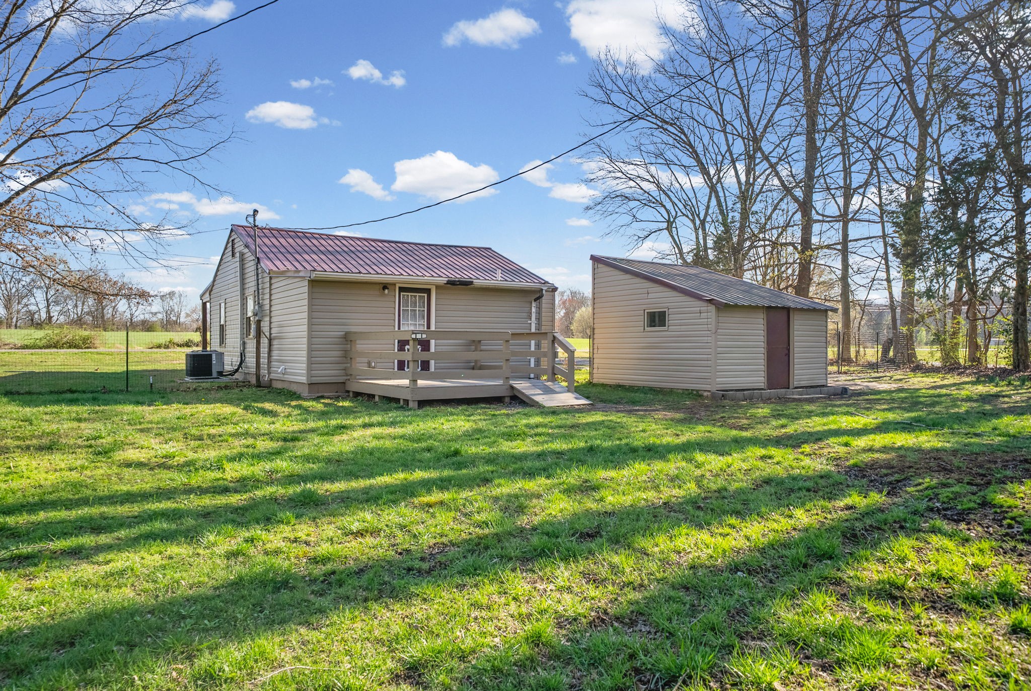 1595 Old Dover Rd