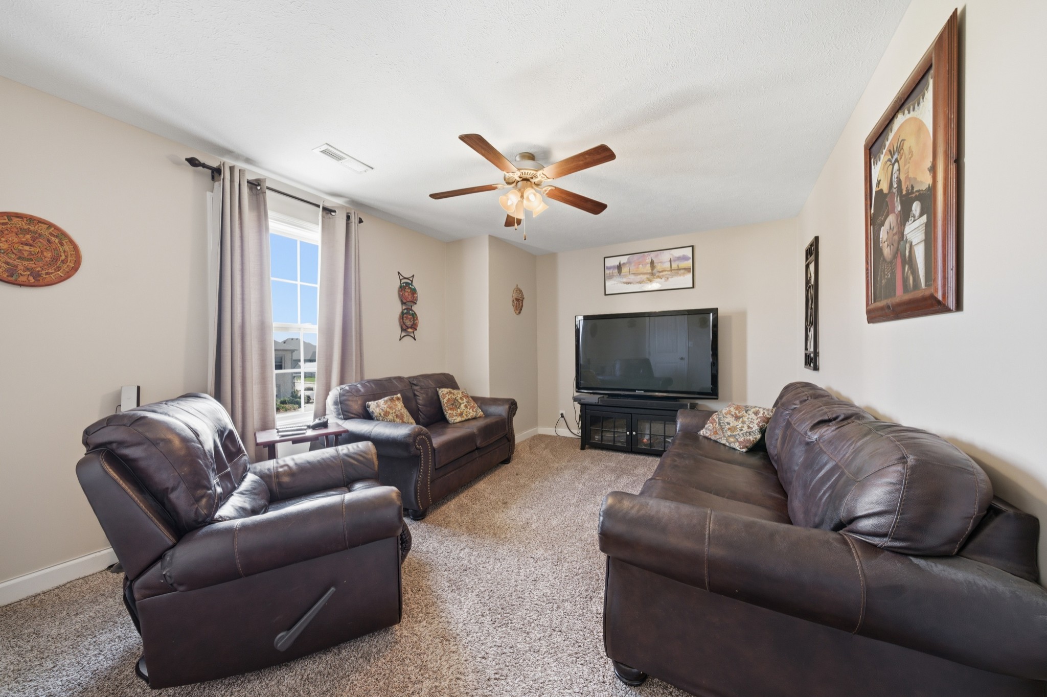 1265 Upland Ter