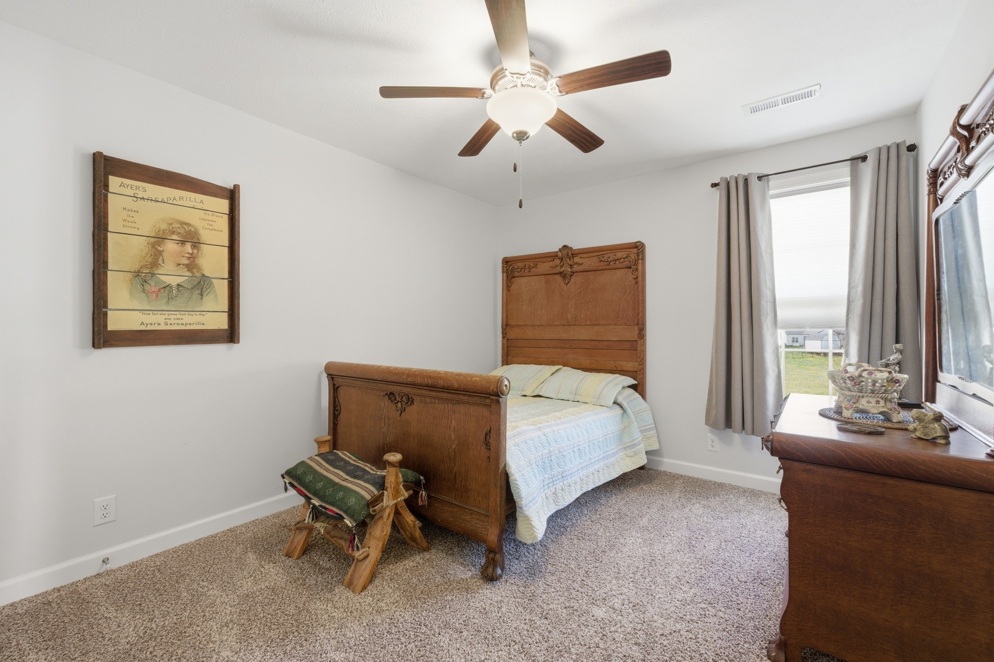 1265 Upland Ter