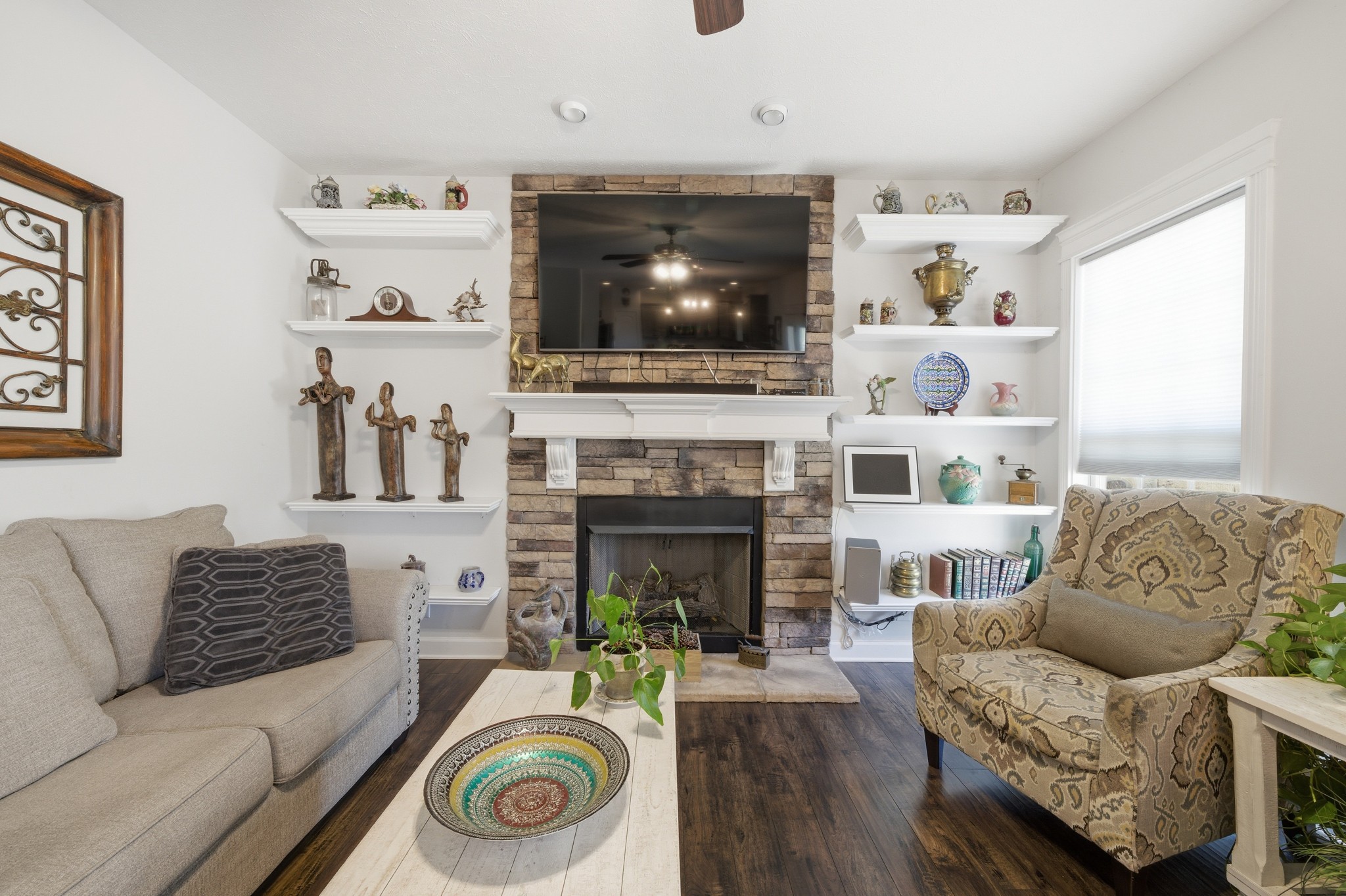 1265 Upland Ter