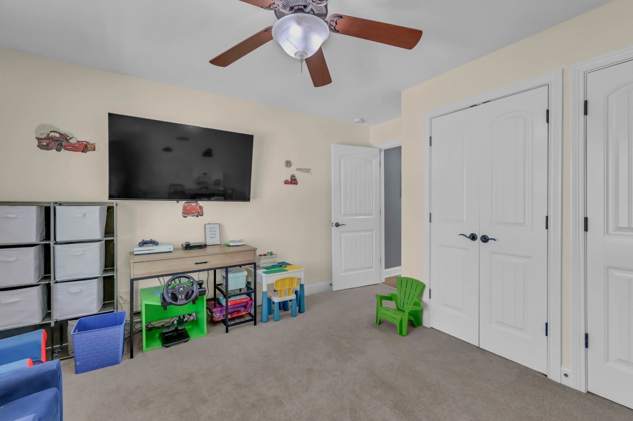1040 Northridge Dr
