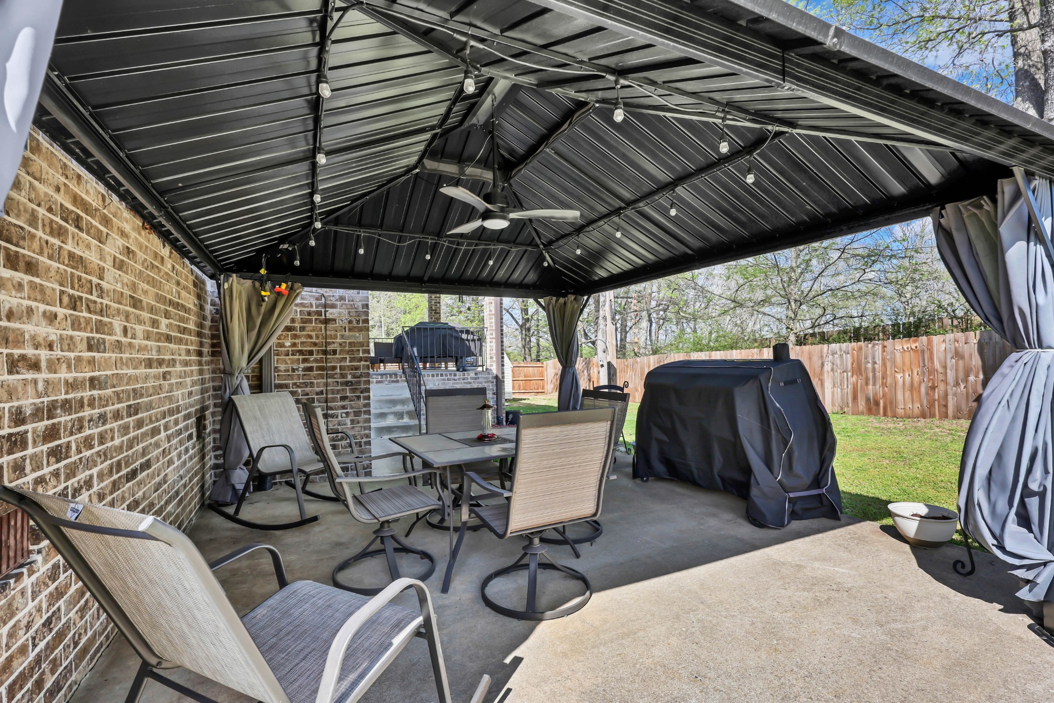 1040 Northridge Dr