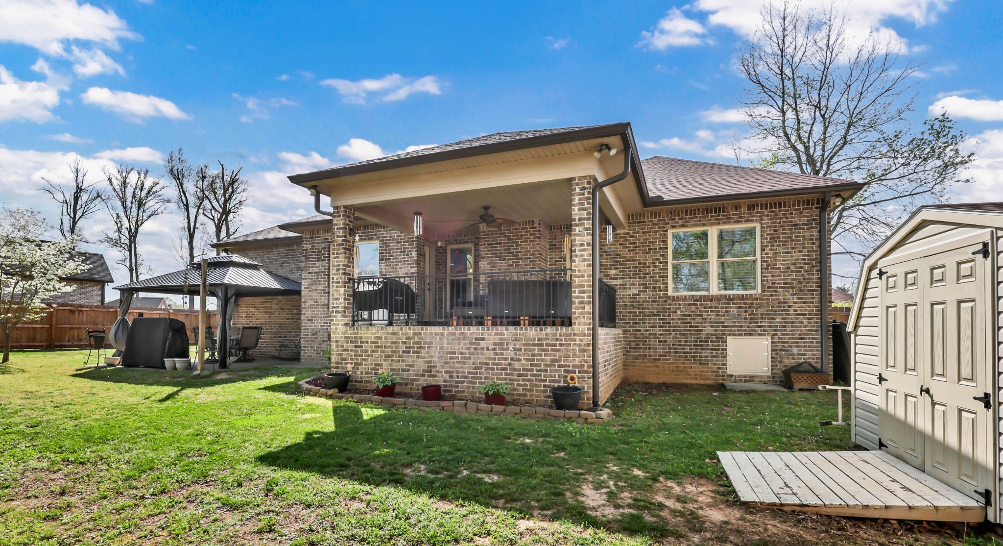 1040 Northridge Dr
