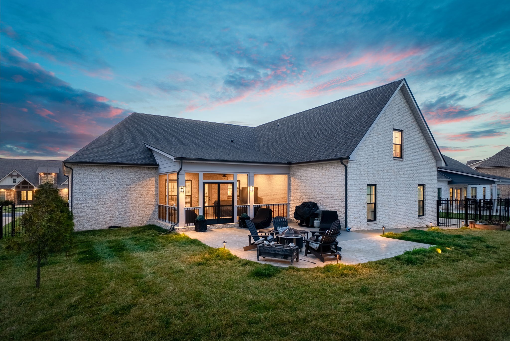 120 Sawyer Ct