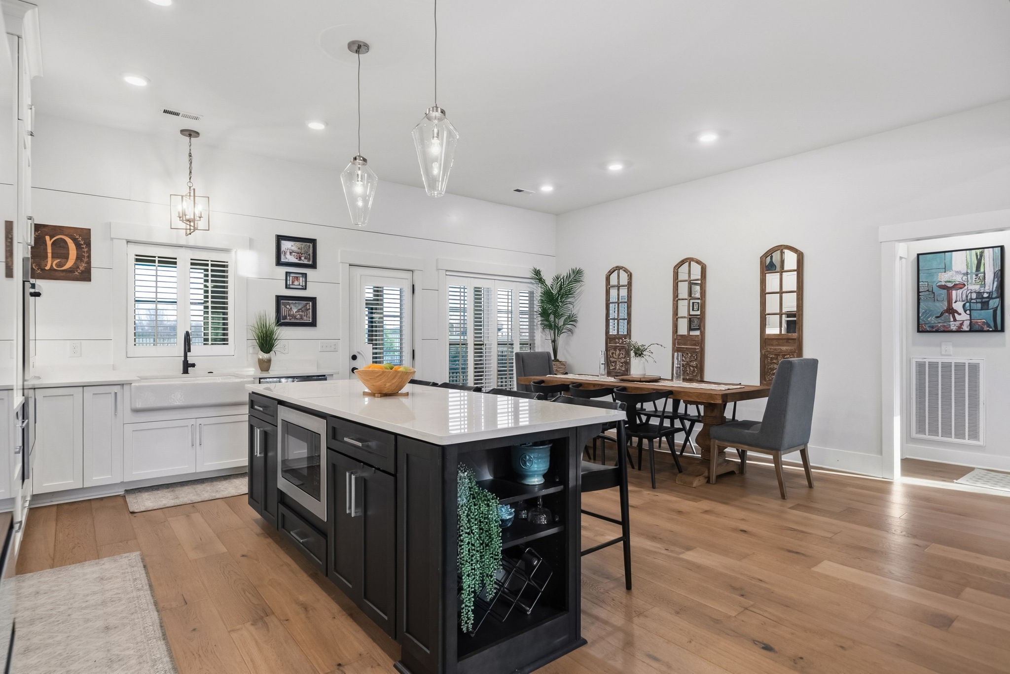 120 Sawyer Ct