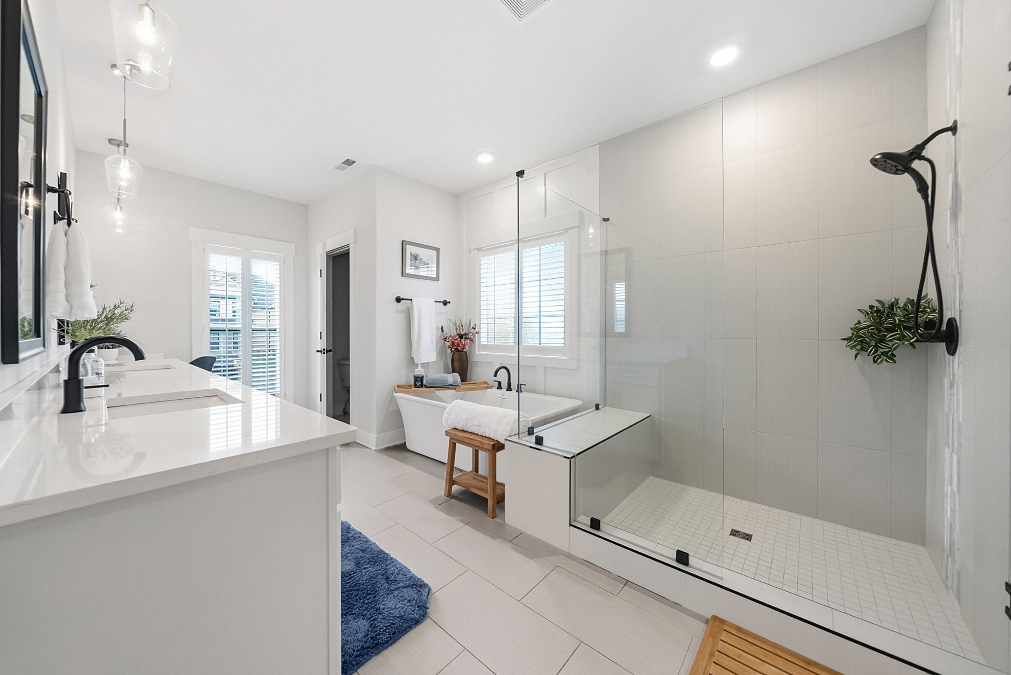 120 Sawyer Ct