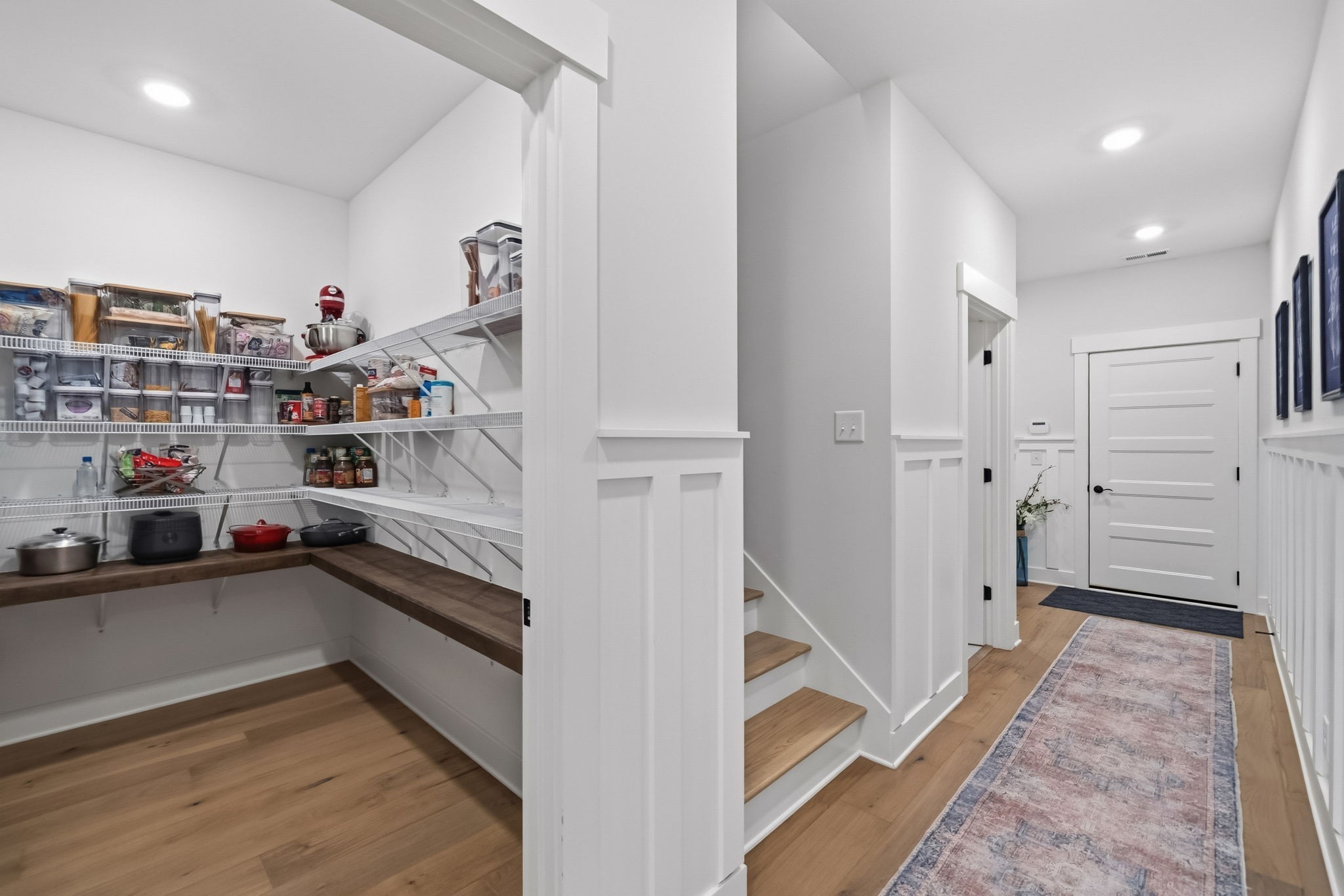 120 Sawyer Ct