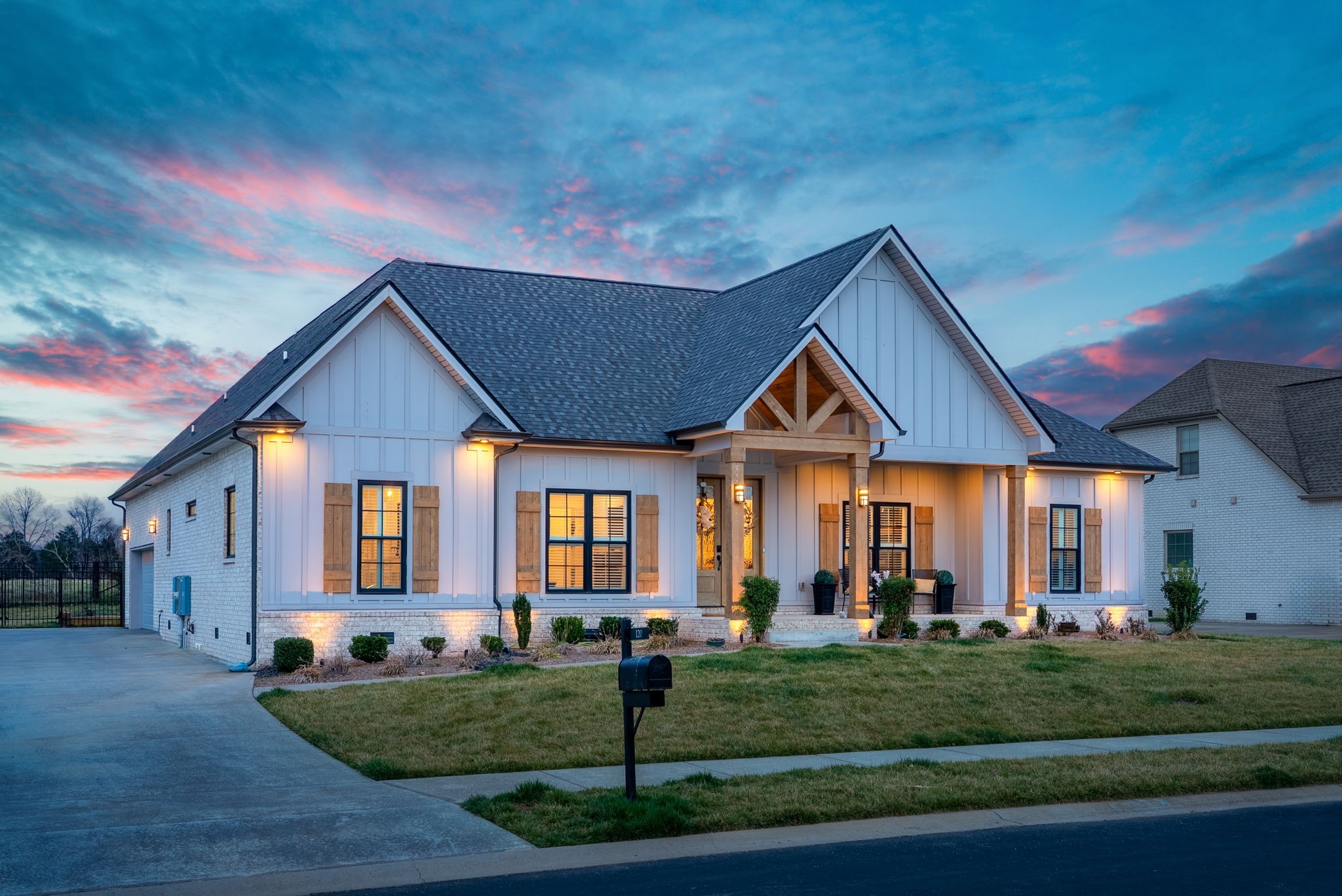 120 Sawyer Ct