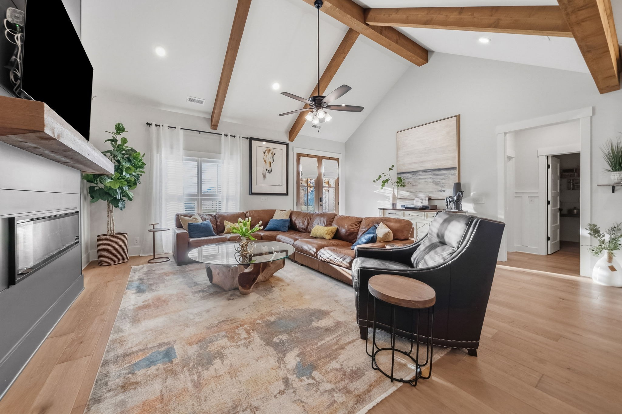 120 Sawyer Ct