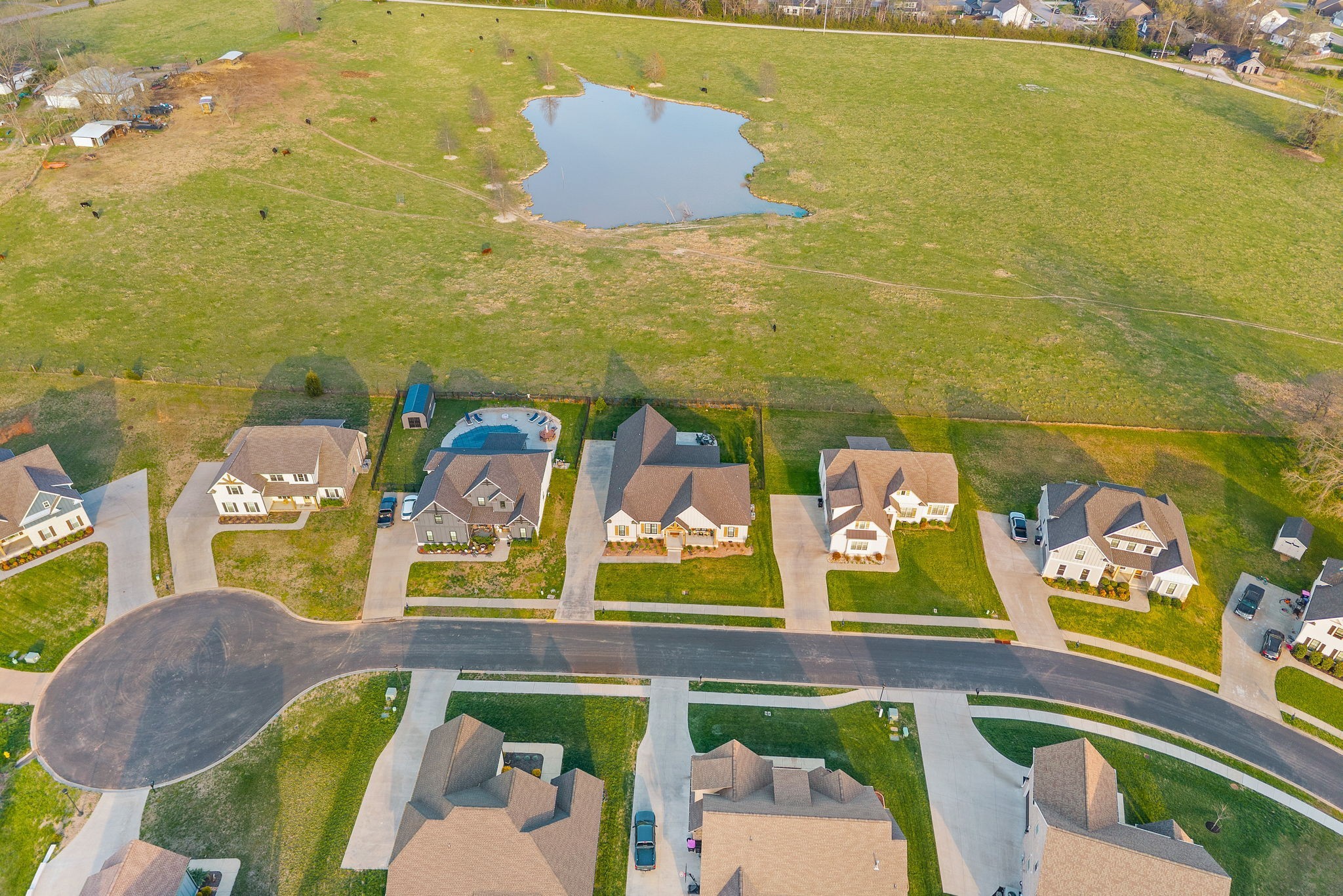 120 Sawyer Ct