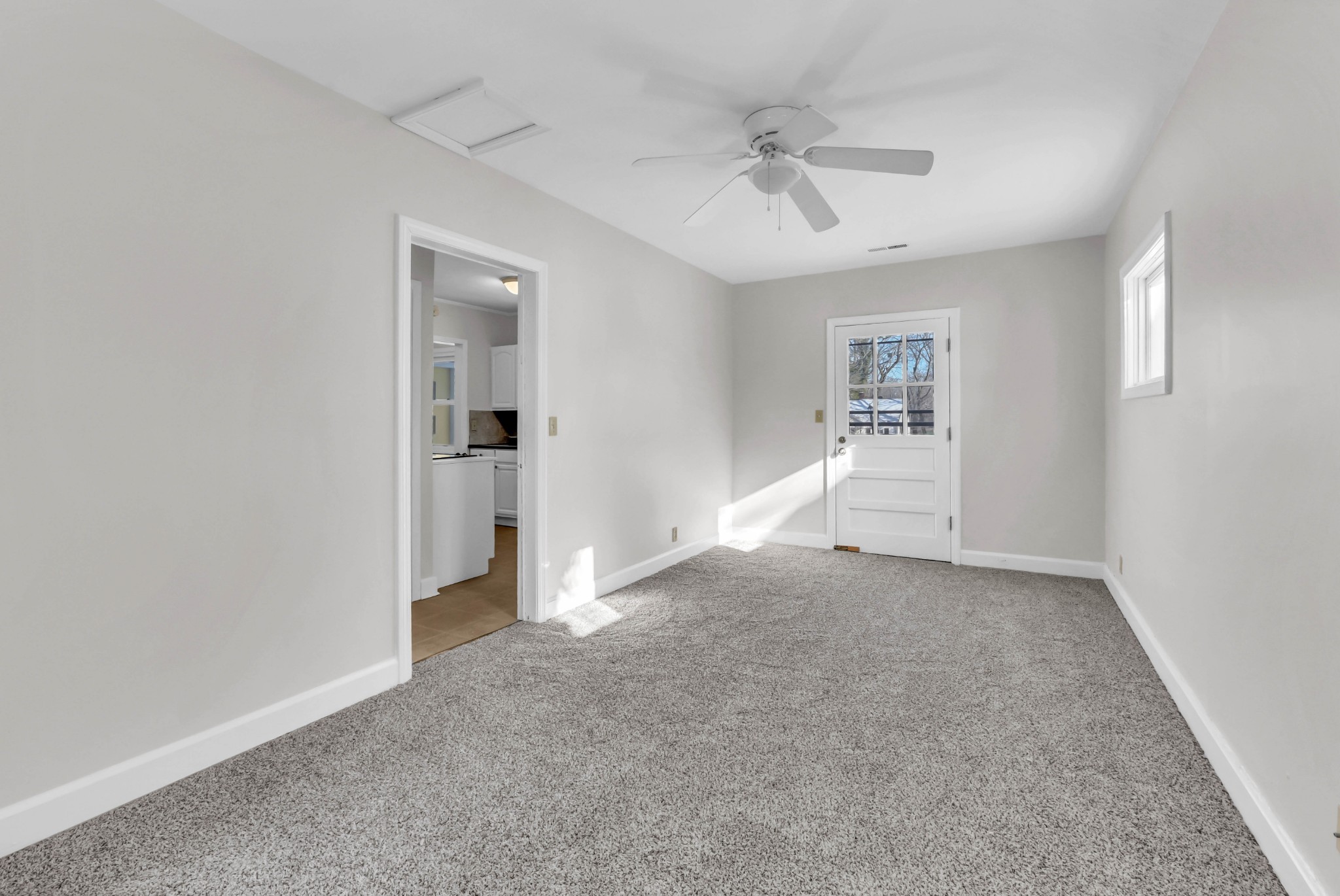 208 Inglewood Dr