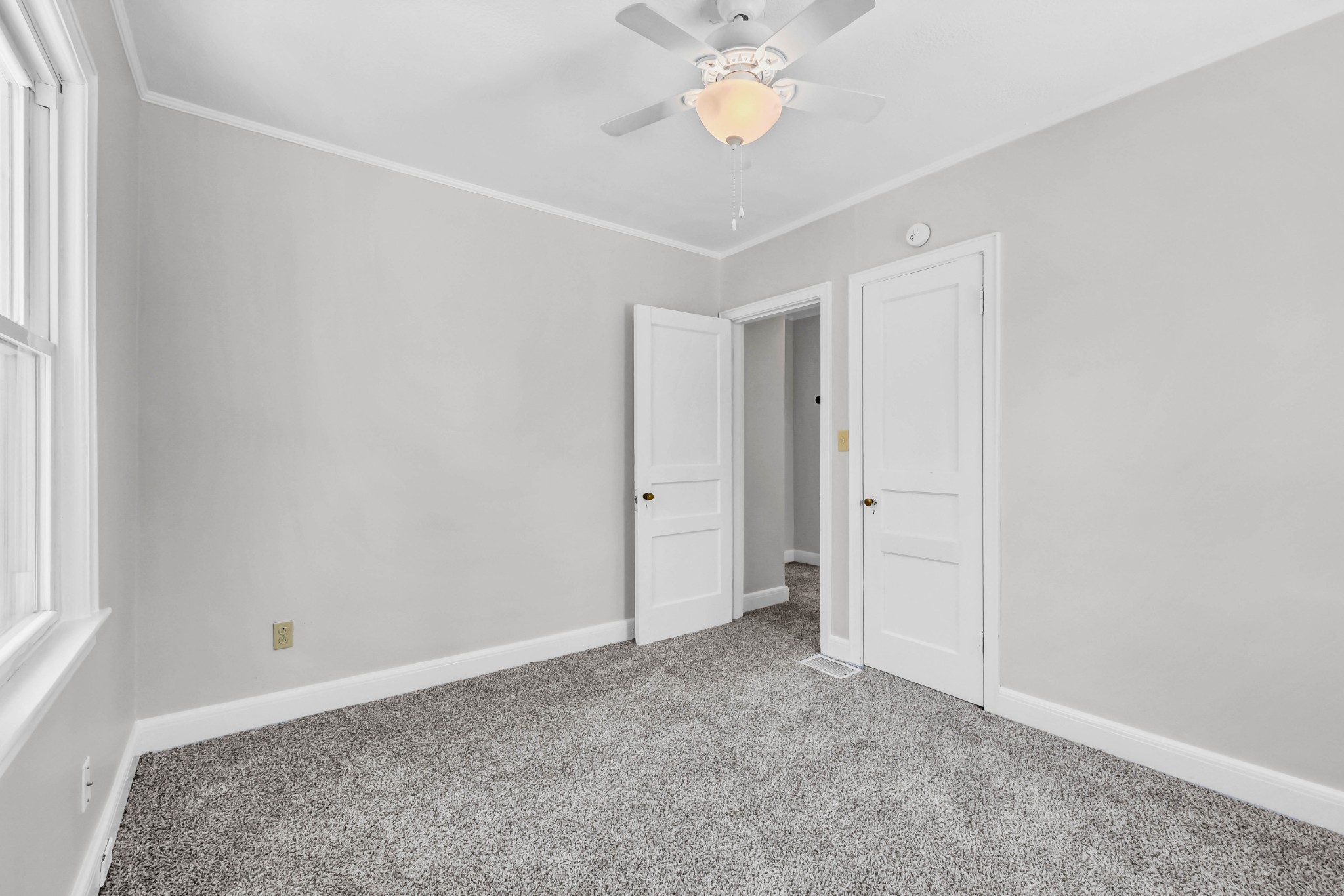 208 Inglewood Dr
