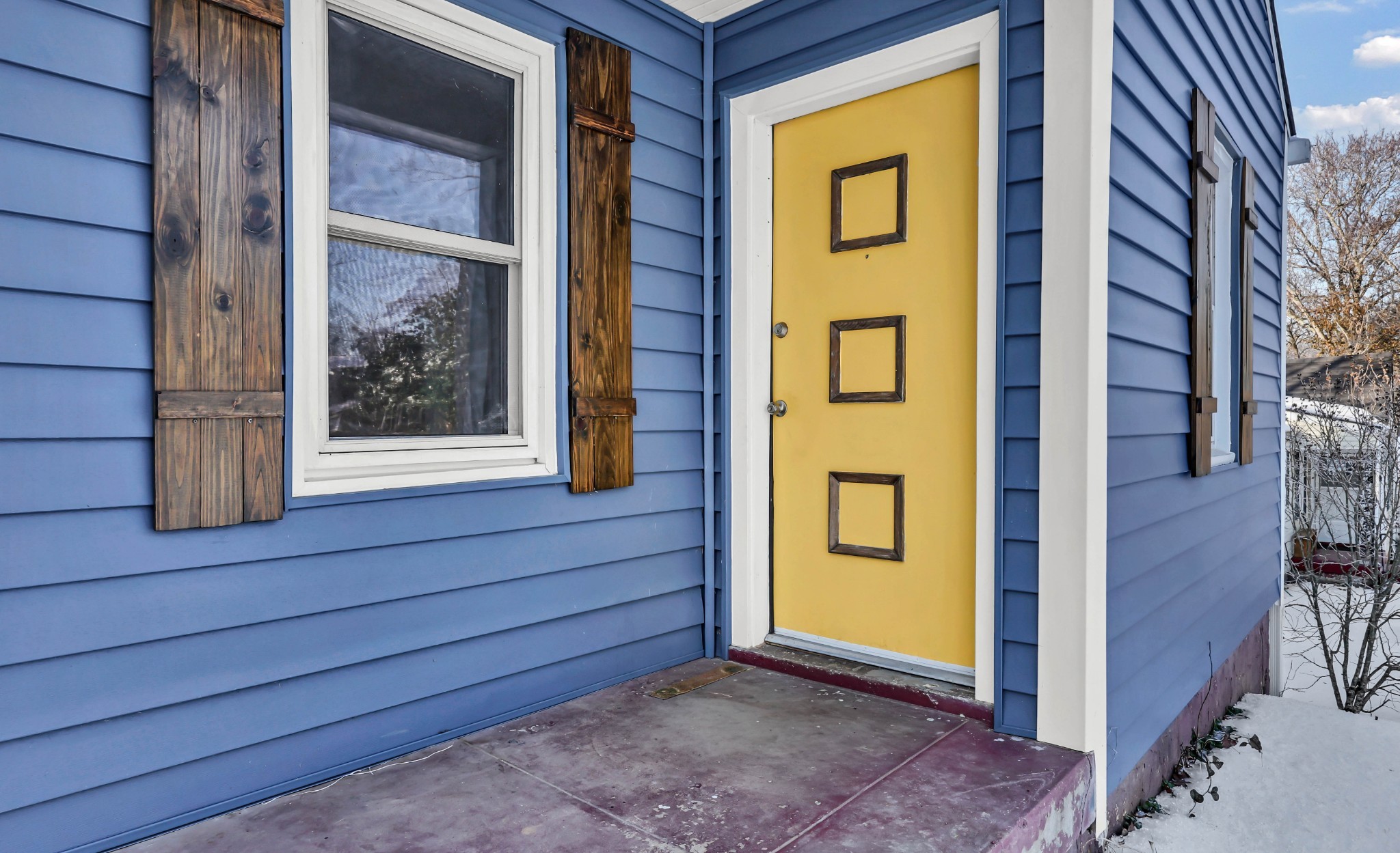 208 Inglewood Dr