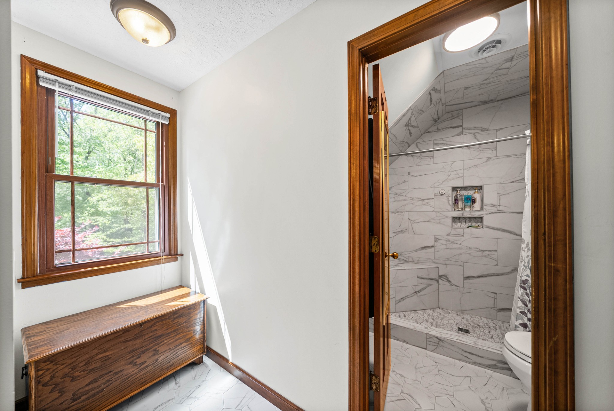 565 Arlington Pl