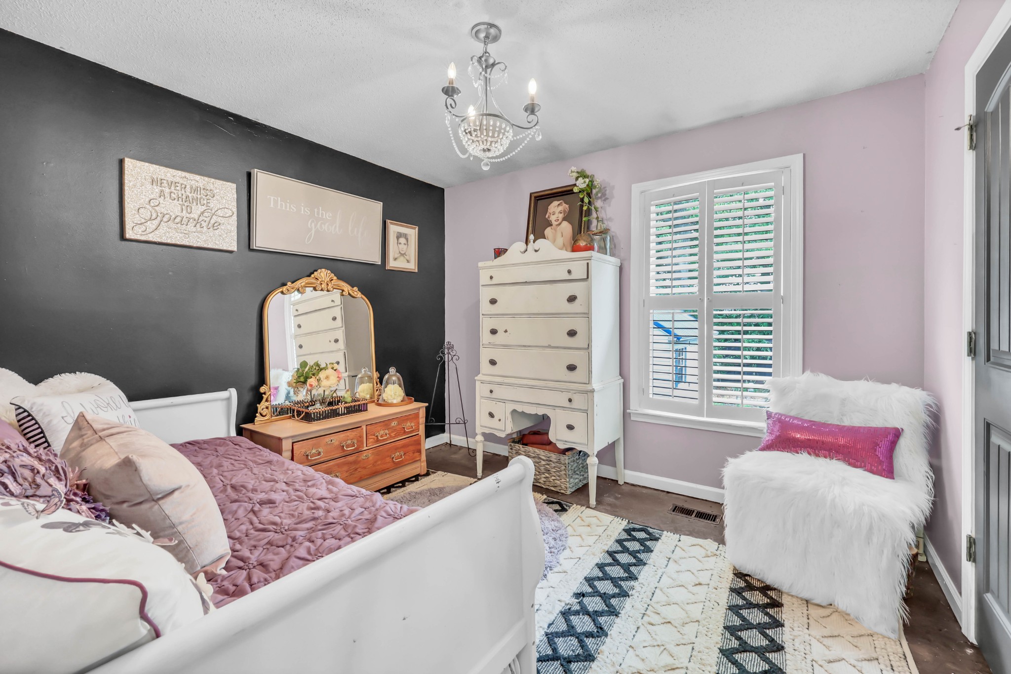 349 Erie Dr