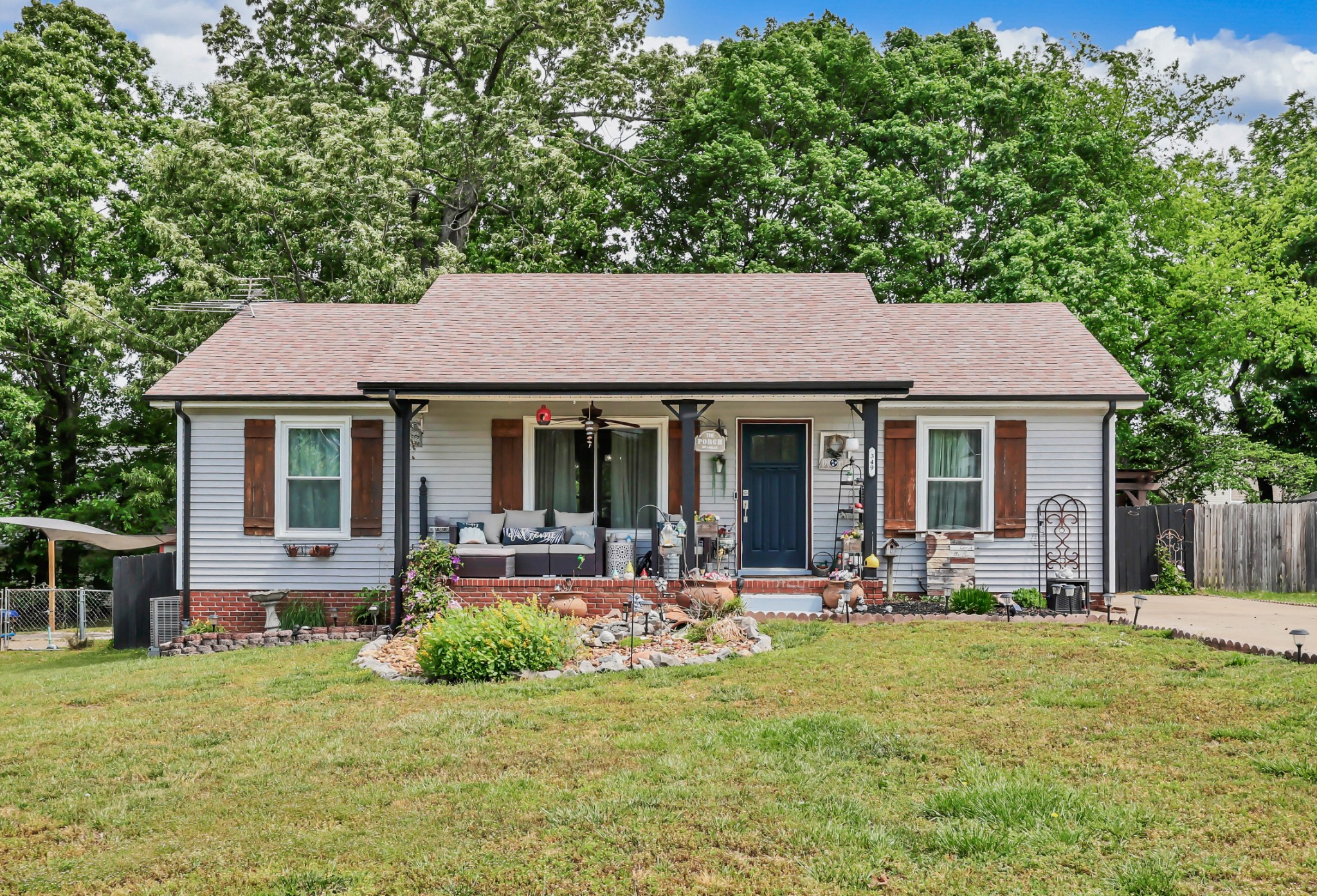 349 Erie Dr