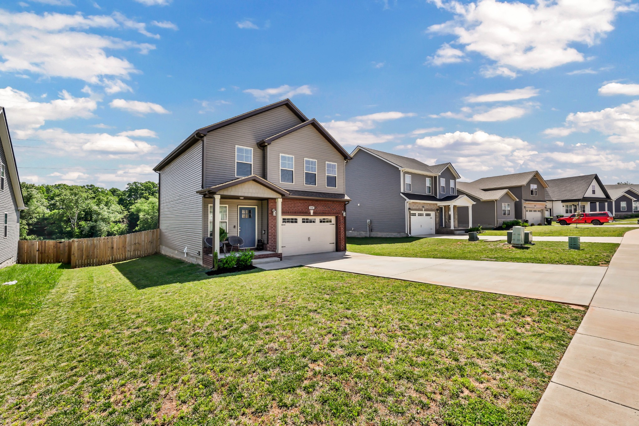 218 Ardell Dr