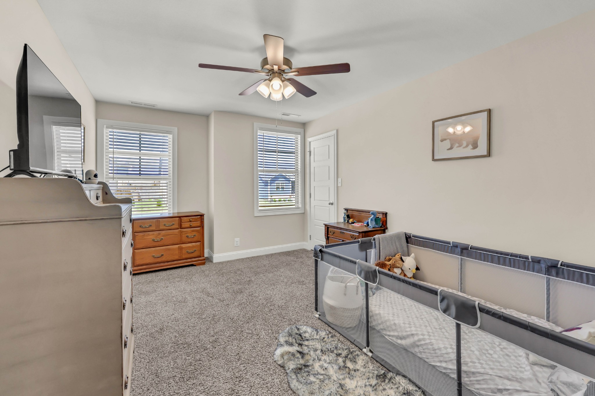 218 Ardell Dr