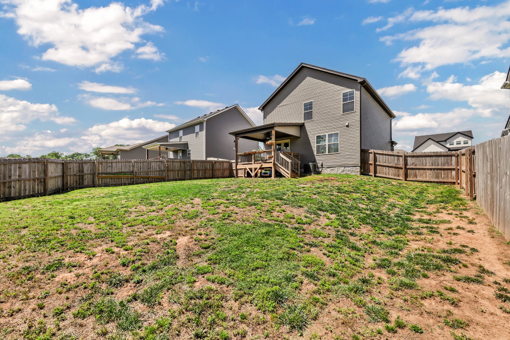 218 Ardell Dr