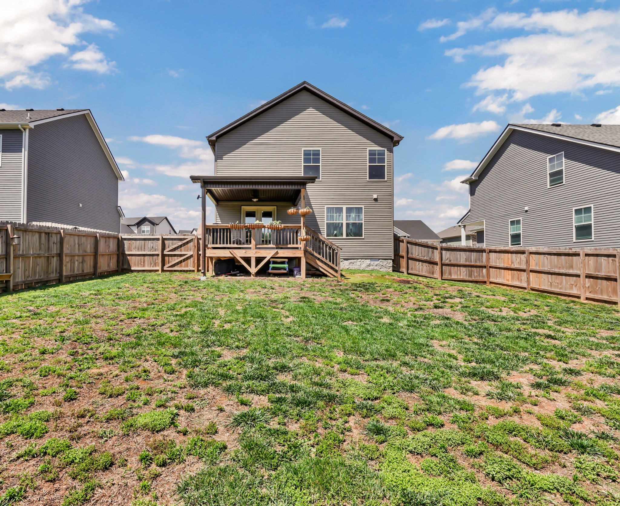 218 Ardell Dr