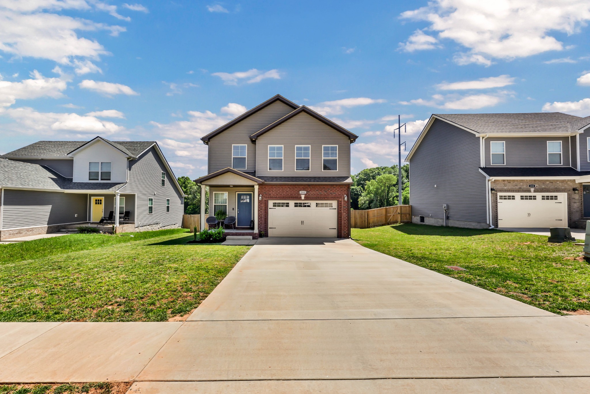 218 Ardell Dr