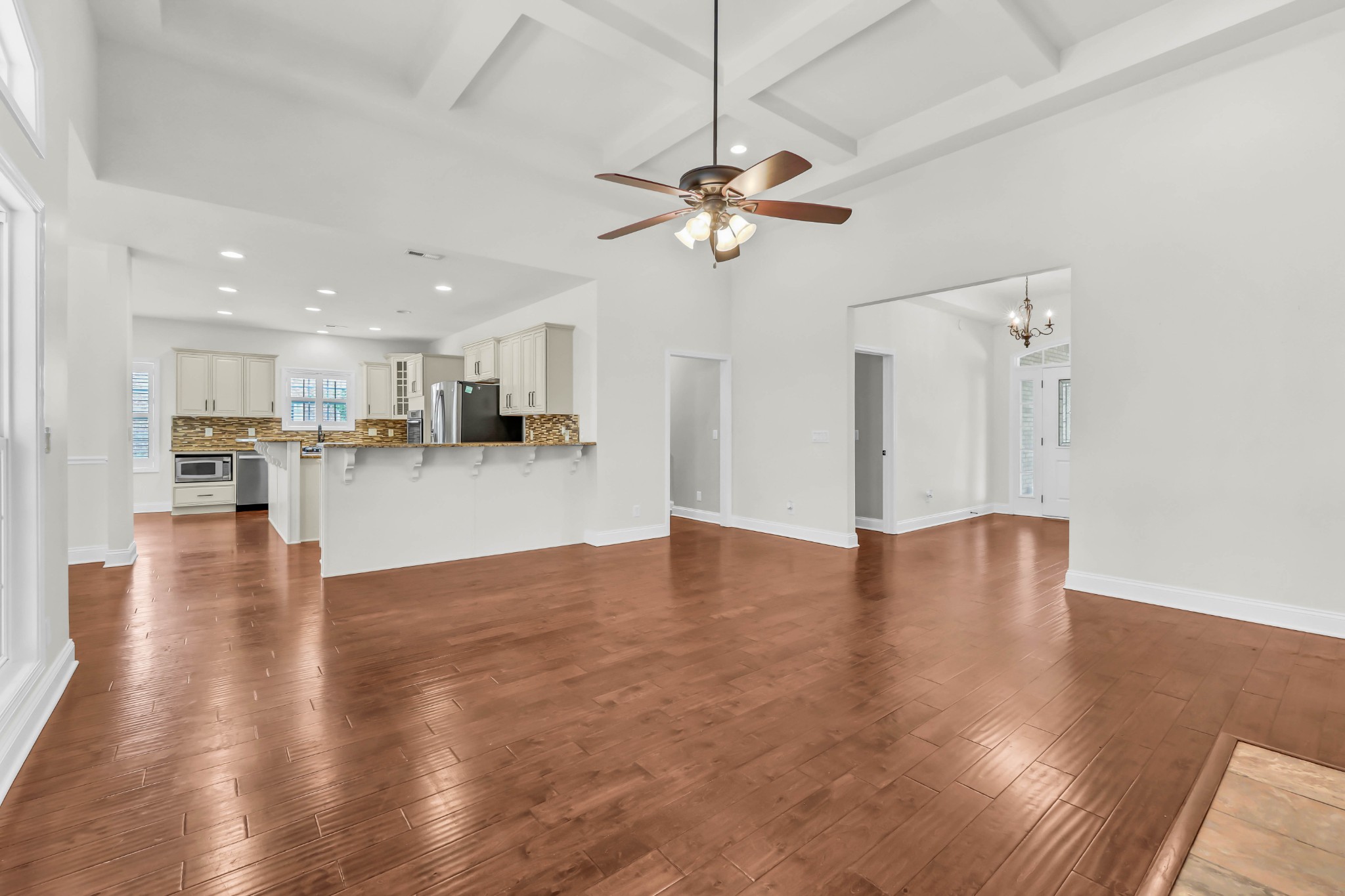 1790 Patricia Dr
