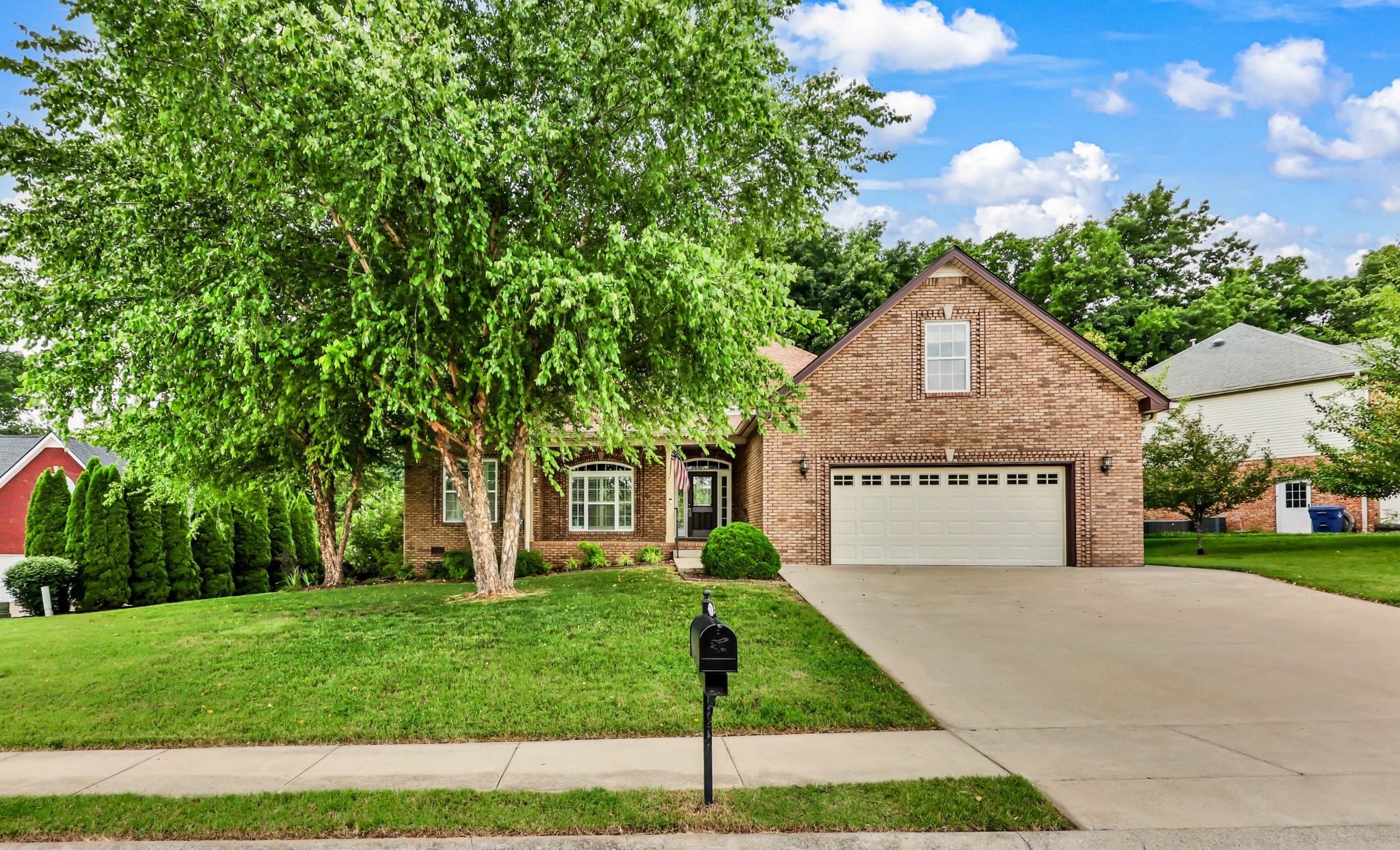 1790 Patricia Dr