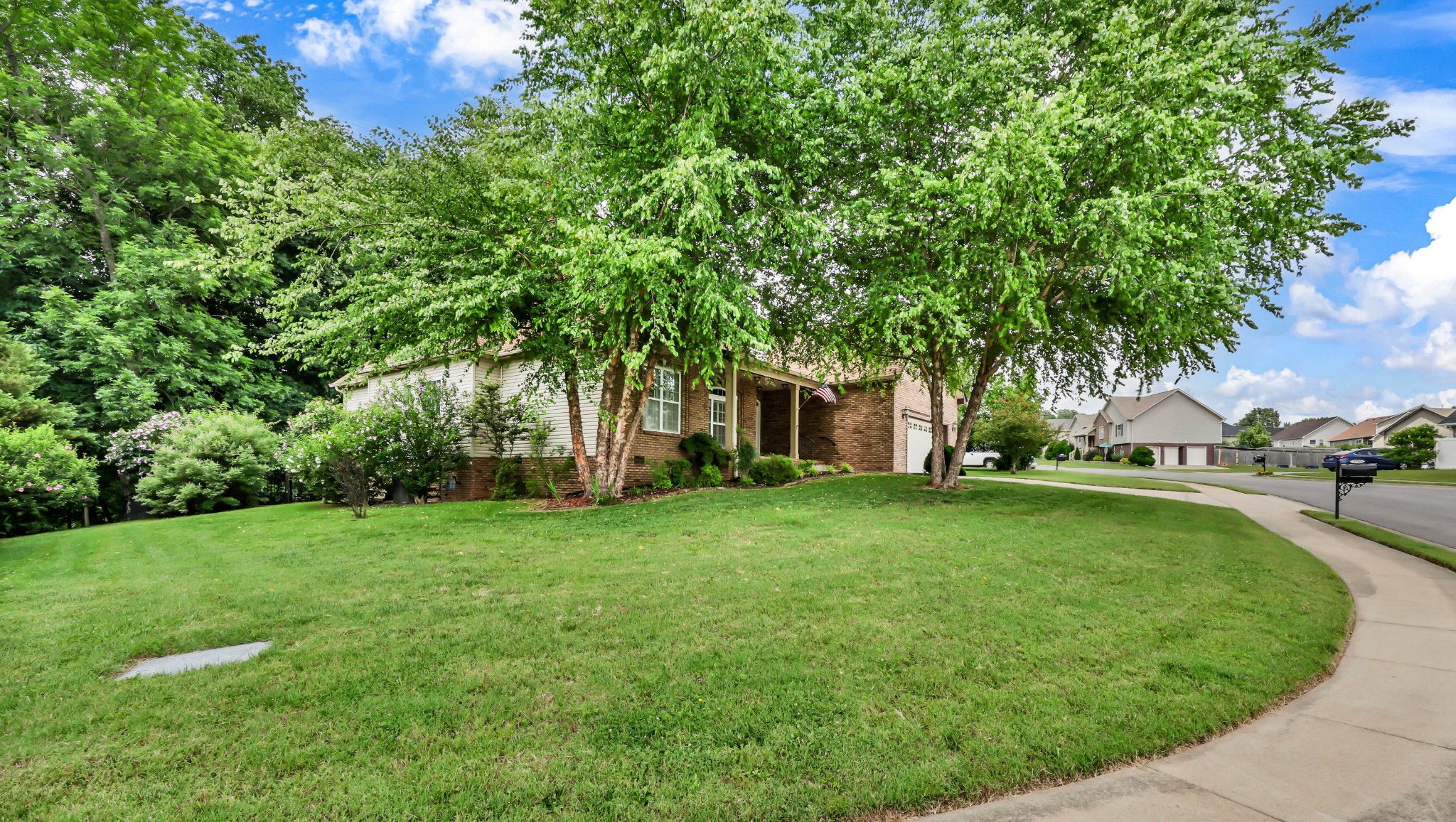 1790 Patricia Dr