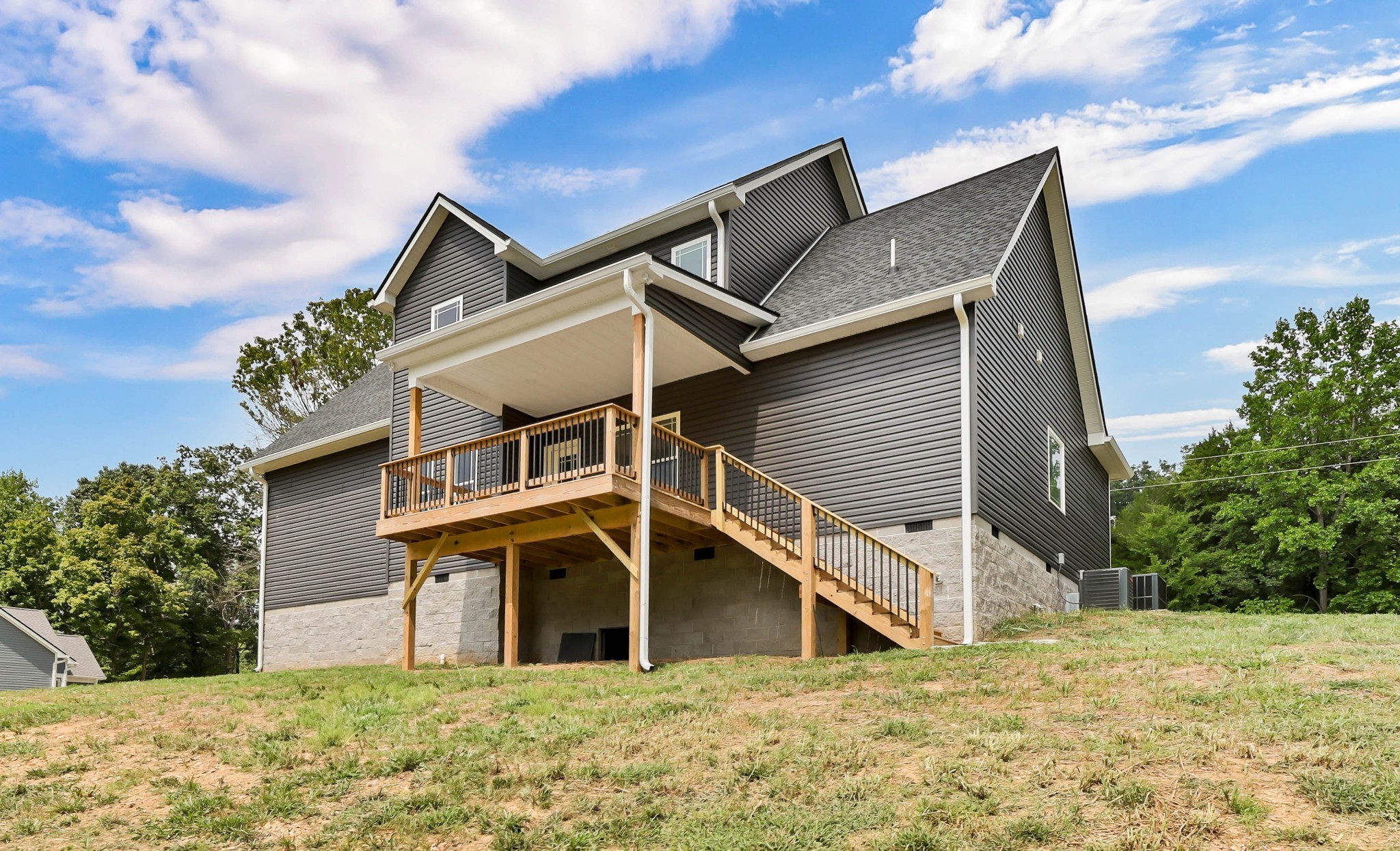 5580 Chambers Rd